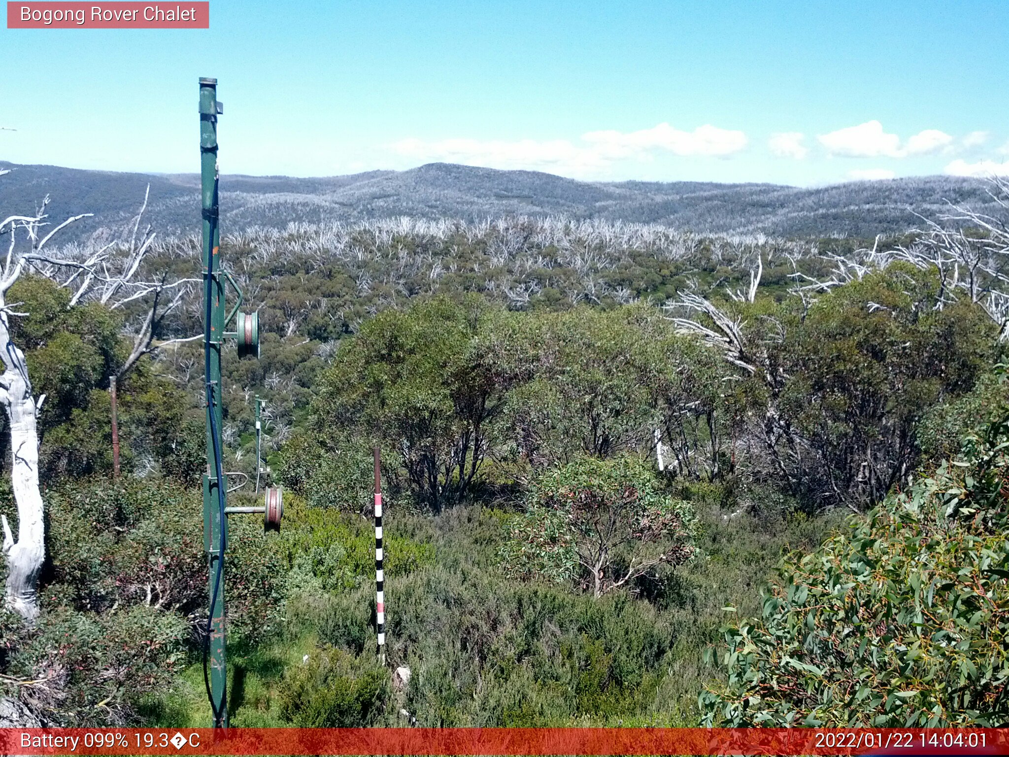 Bogong Web Cam 2:04pm Saturday 22nd of January 2022