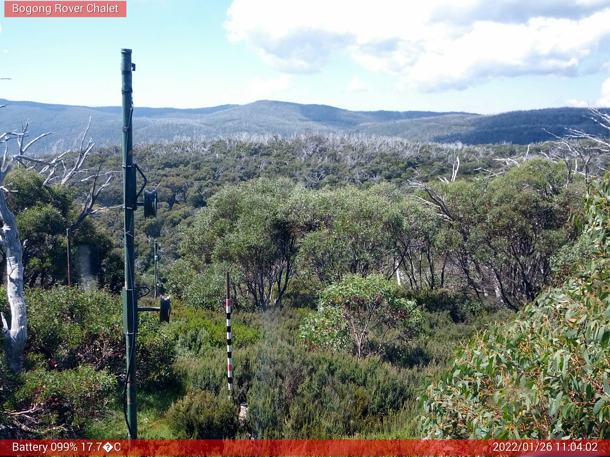 Bogong Web Cam 11:04am Wednesday 26th of January 2022