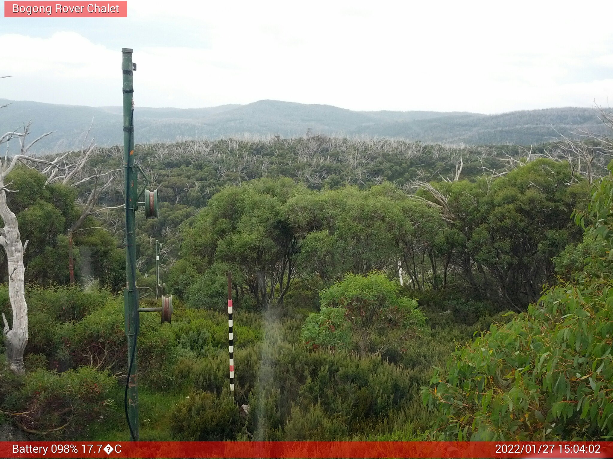 Bogong Web Cam 3:04pm Thursday 27th of January 2022