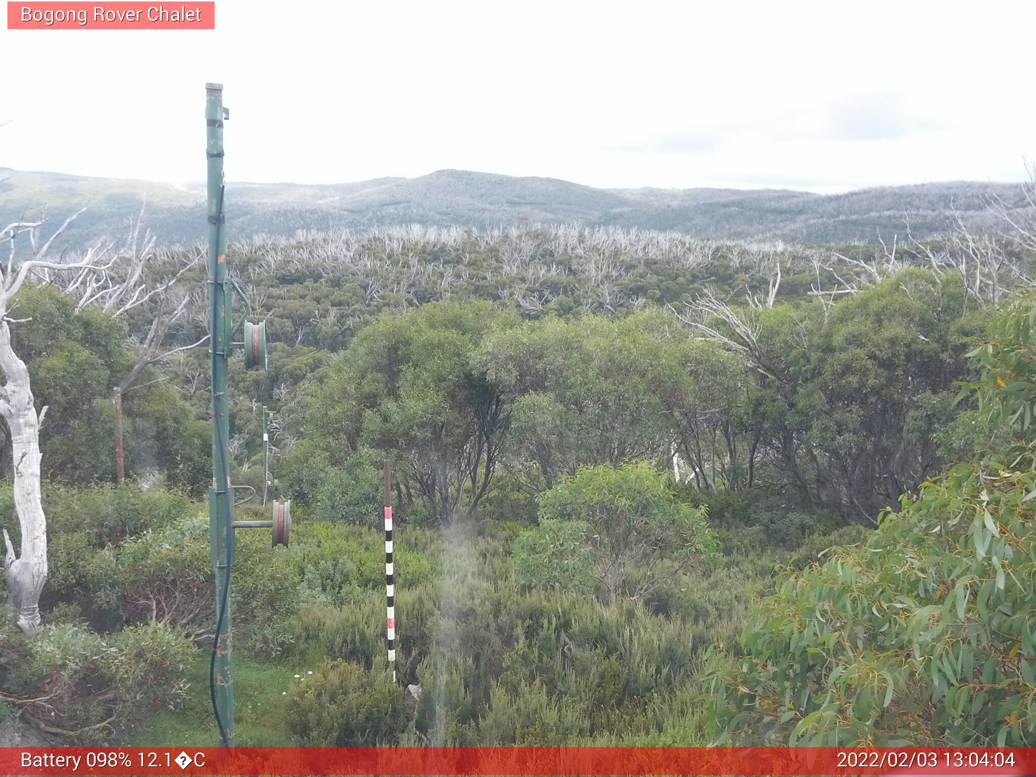 Bogong Web Cam 1:04pm Thursday 3rd of February 2022