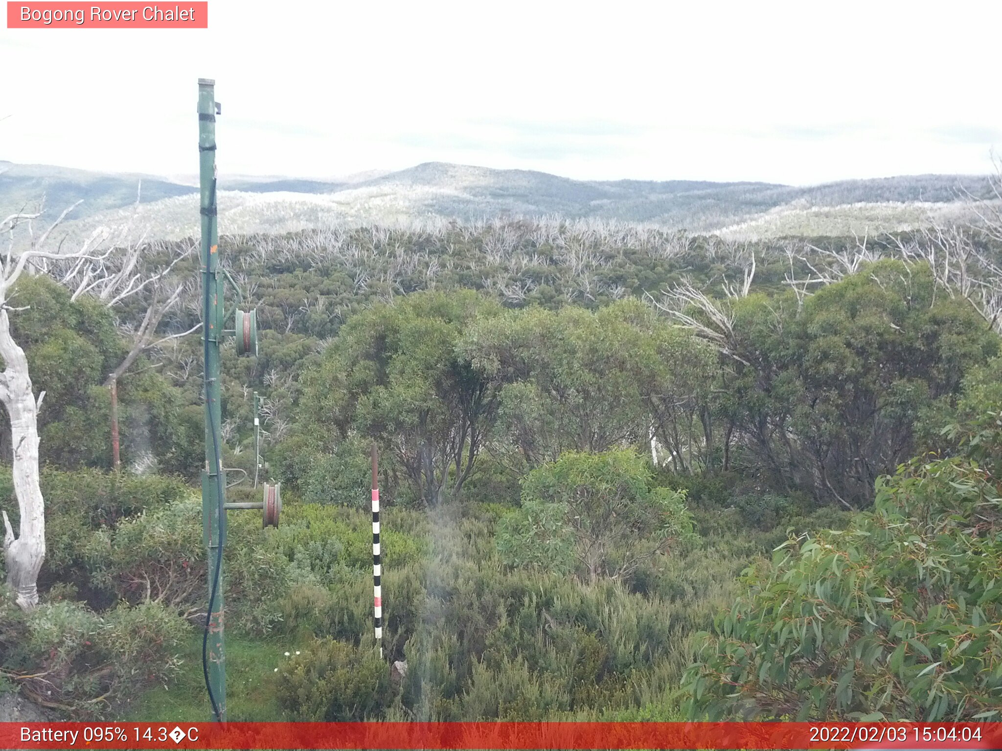 Bogong Web Cam 3:04pm Thursday 3rd of February 2022