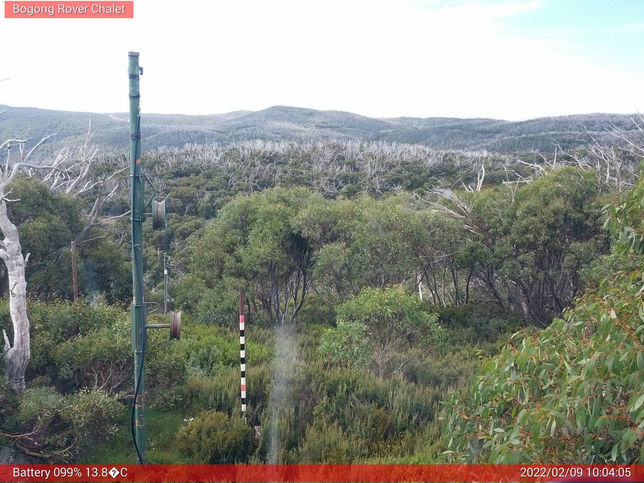 Bogong Web Cam 10:04am Wednesday 9th of February 2022