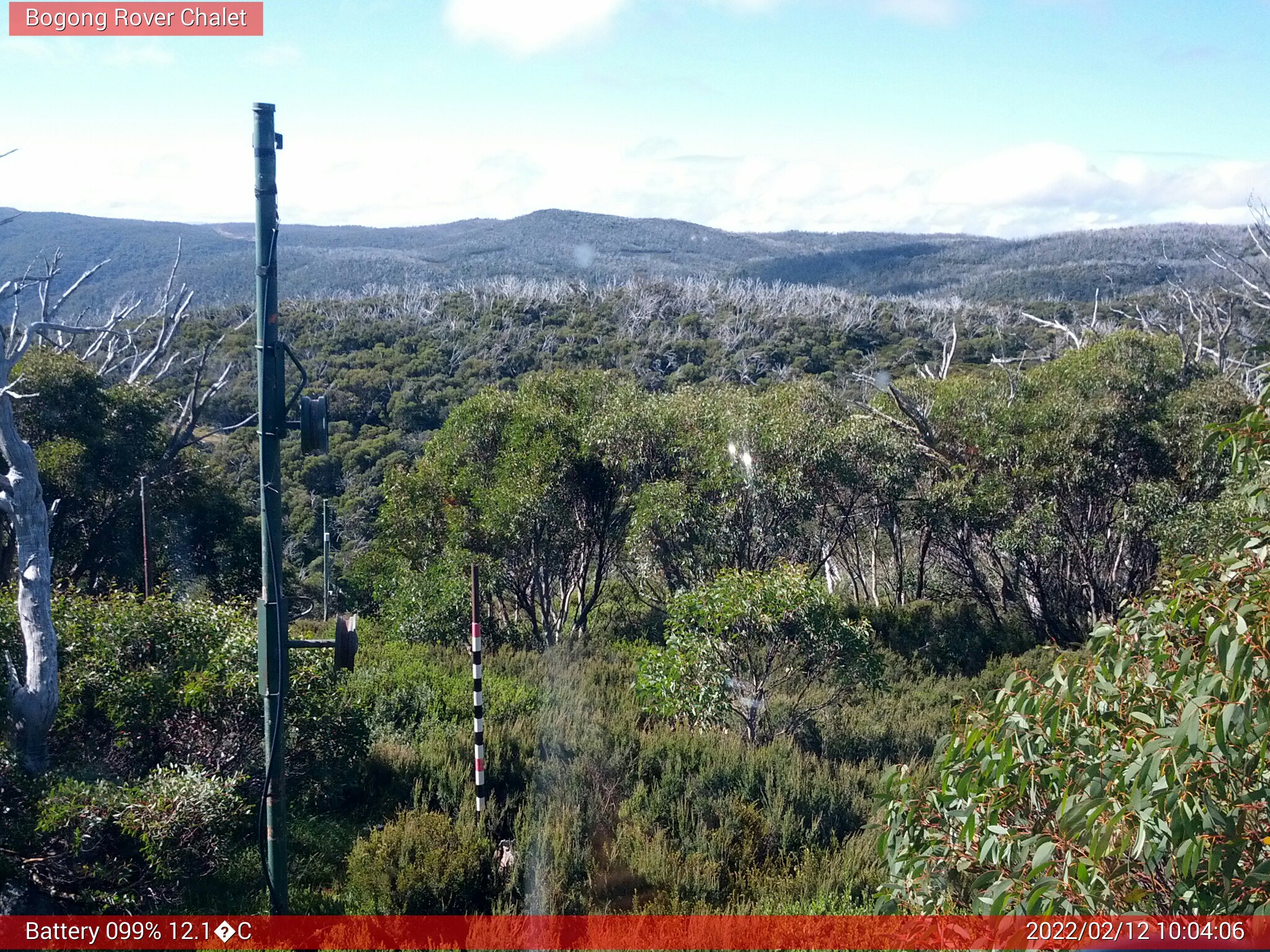 Bogong Web Cam 10:04am Saturday 12th of February 2022