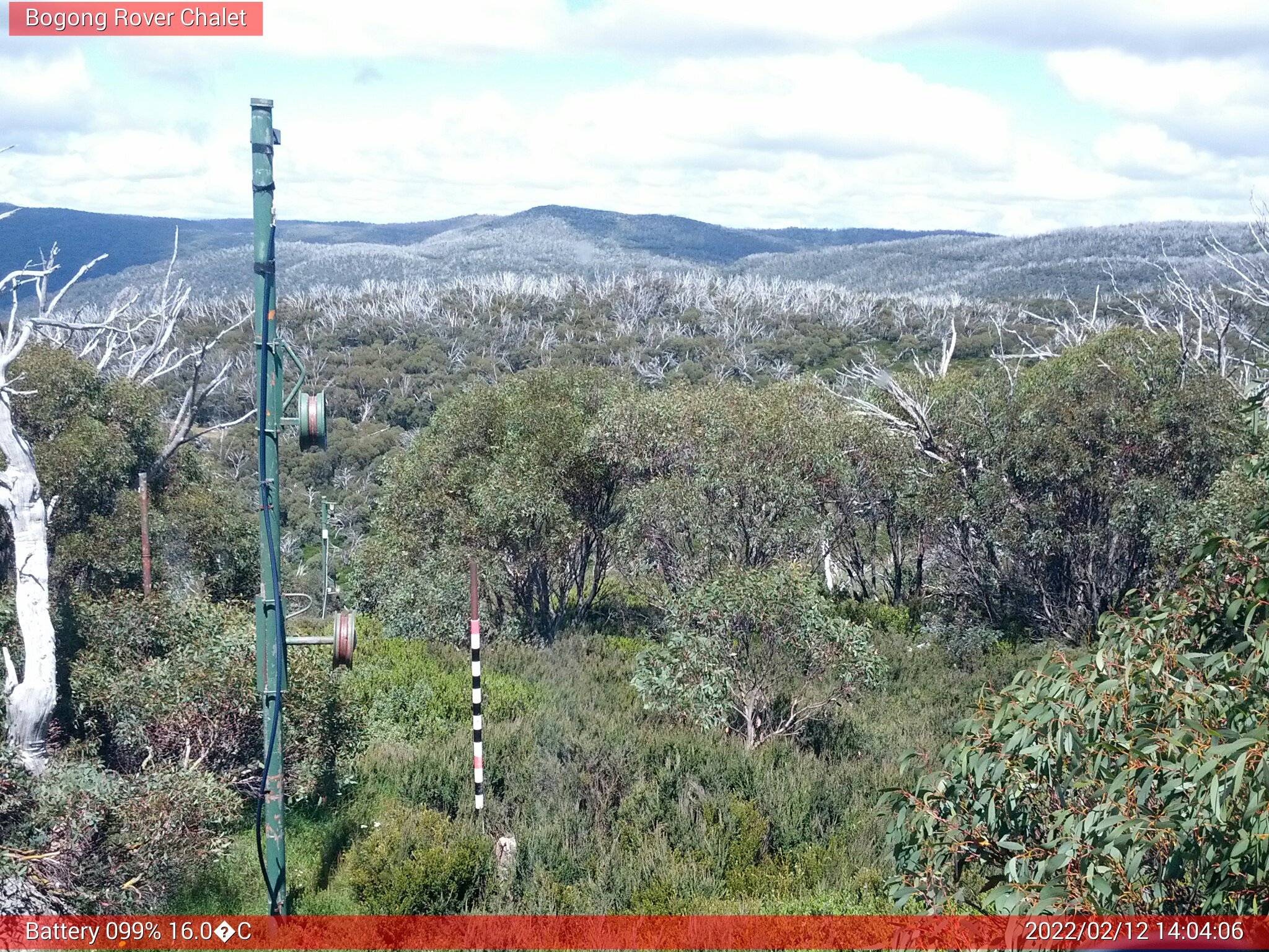 Bogong Web Cam 2:04pm Saturday 12th of February 2022