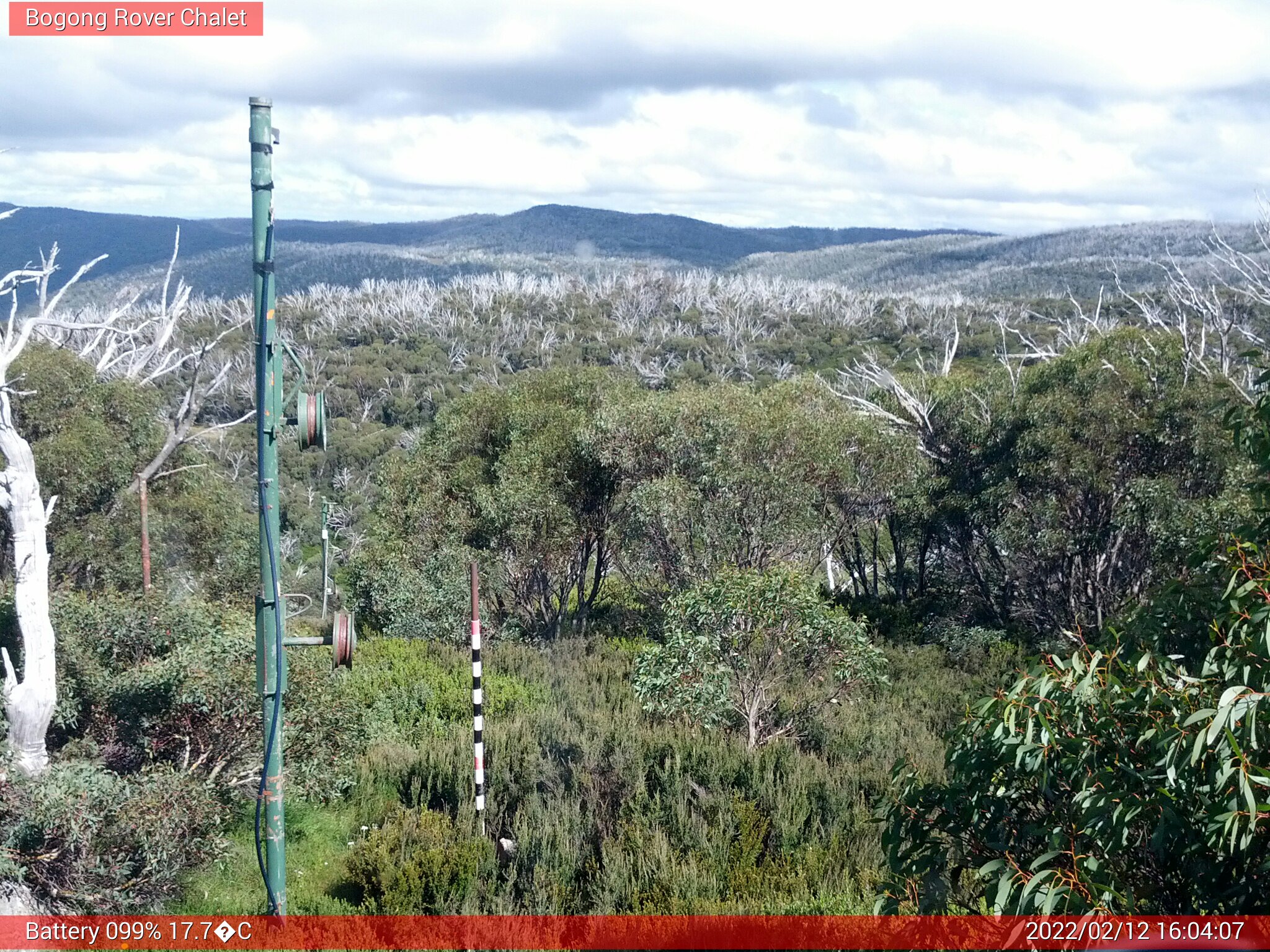 Bogong Web Cam 4:04pm Saturday 12th of February 2022