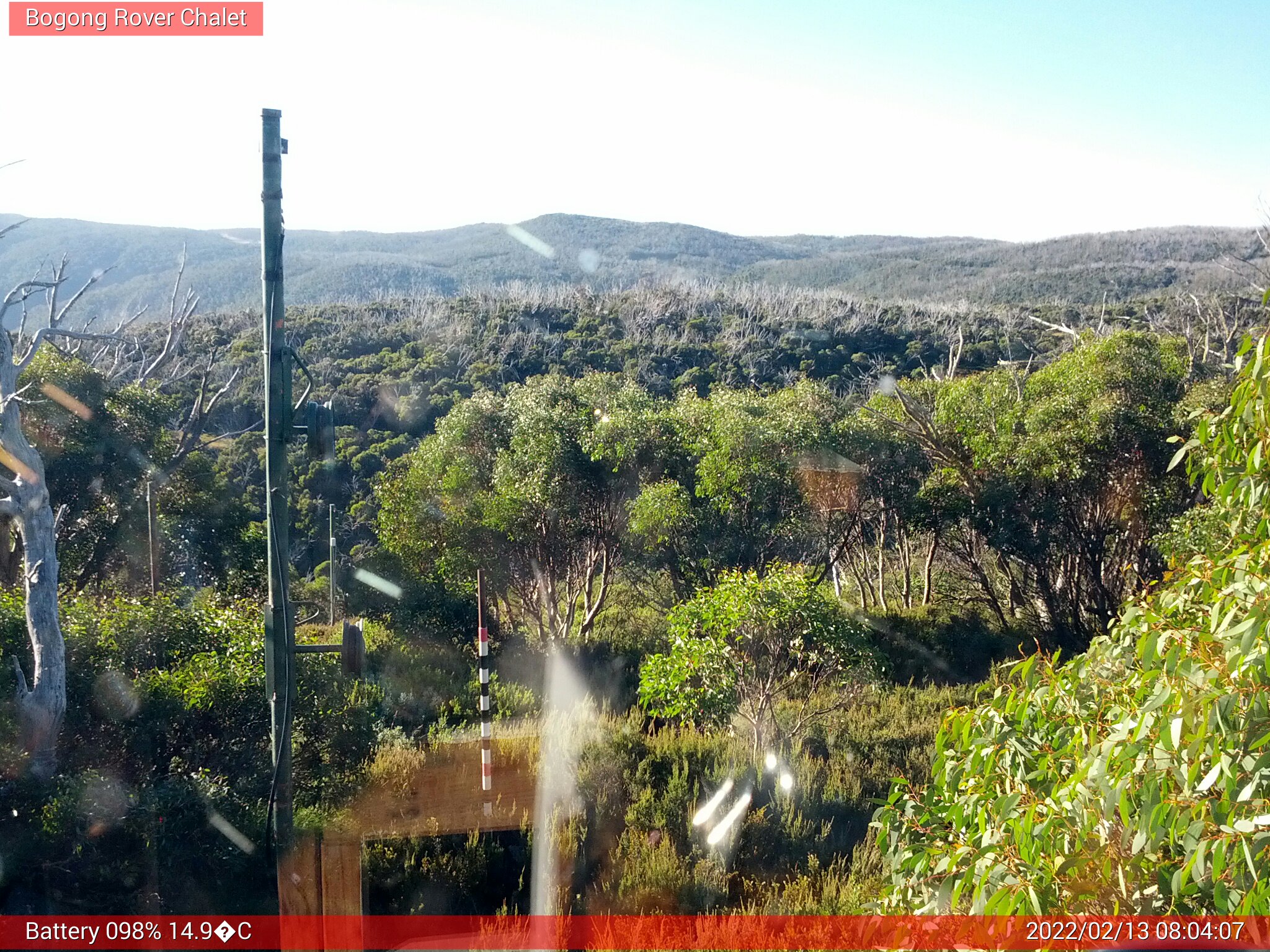 Bogong Web Cam 8:04am Sunday 13th of February 2022