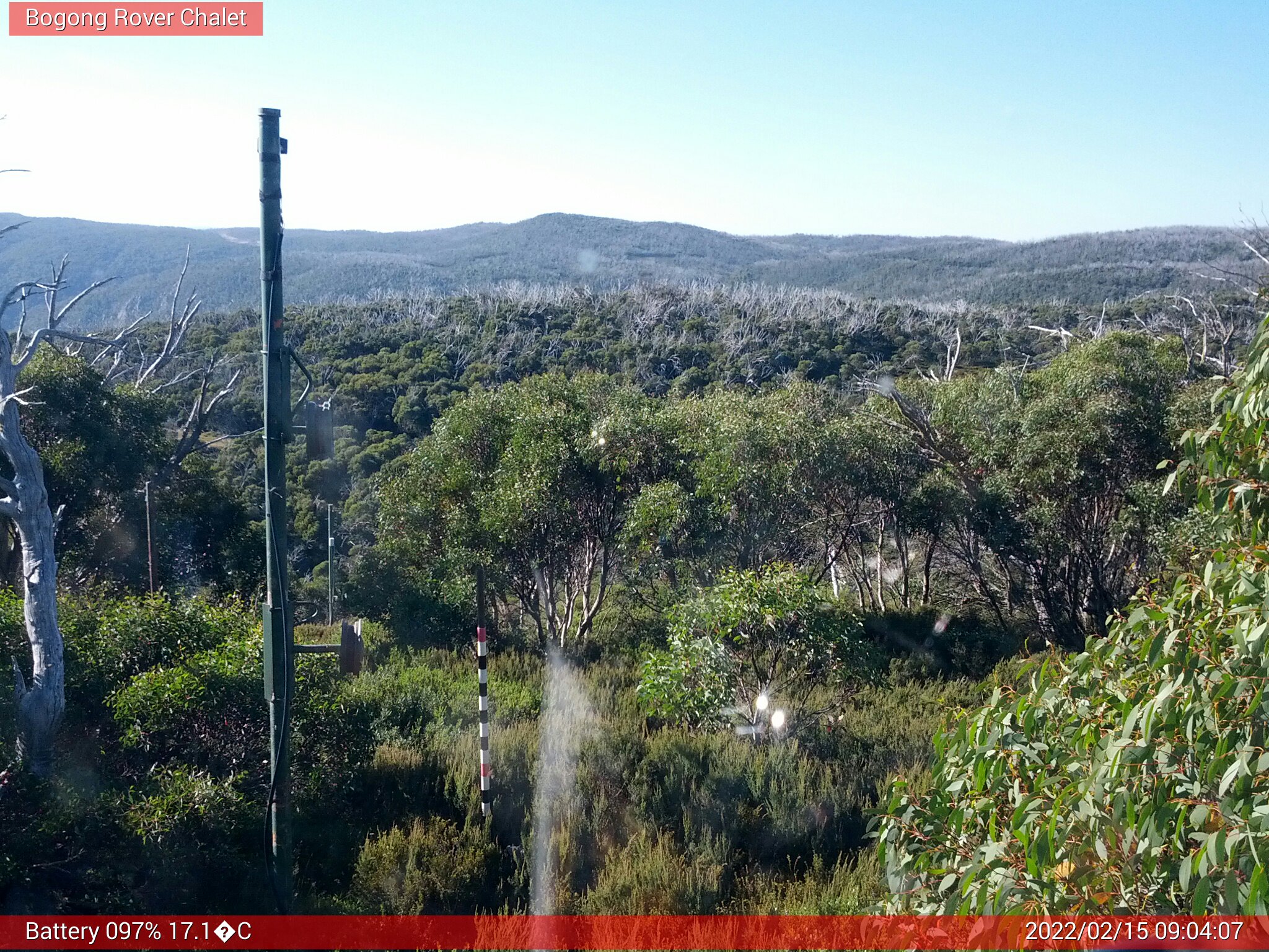 Bogong Web Cam 9:04am Tuesday 15th of February 2022