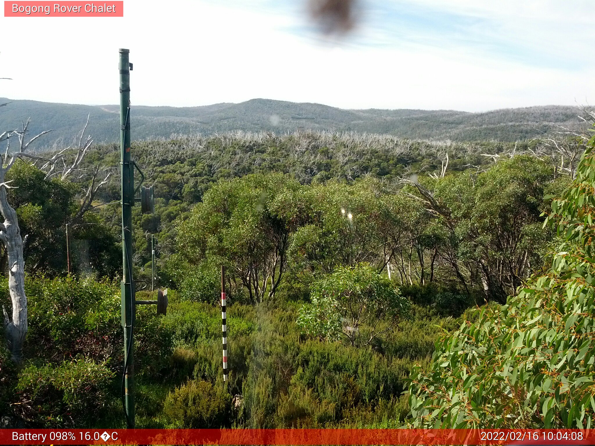 Bogong Web Cam 10:04am Wednesday 16th of February 2022