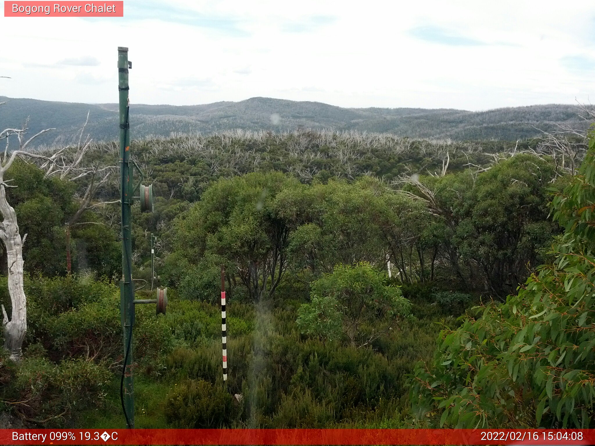 Bogong Web Cam 3:04pm Wednesday 16th of February 2022