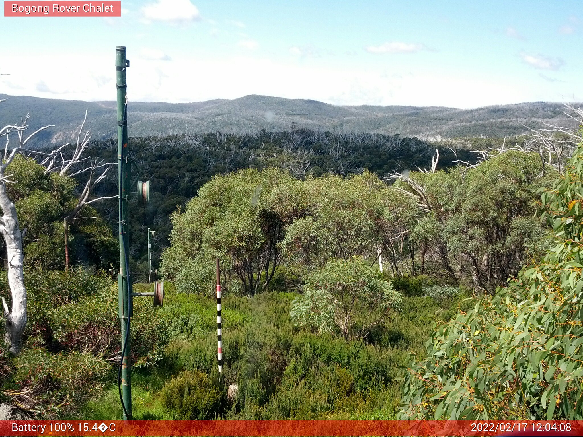 Bogong Web Cam 12:04pm Thursday 17th of February 2022