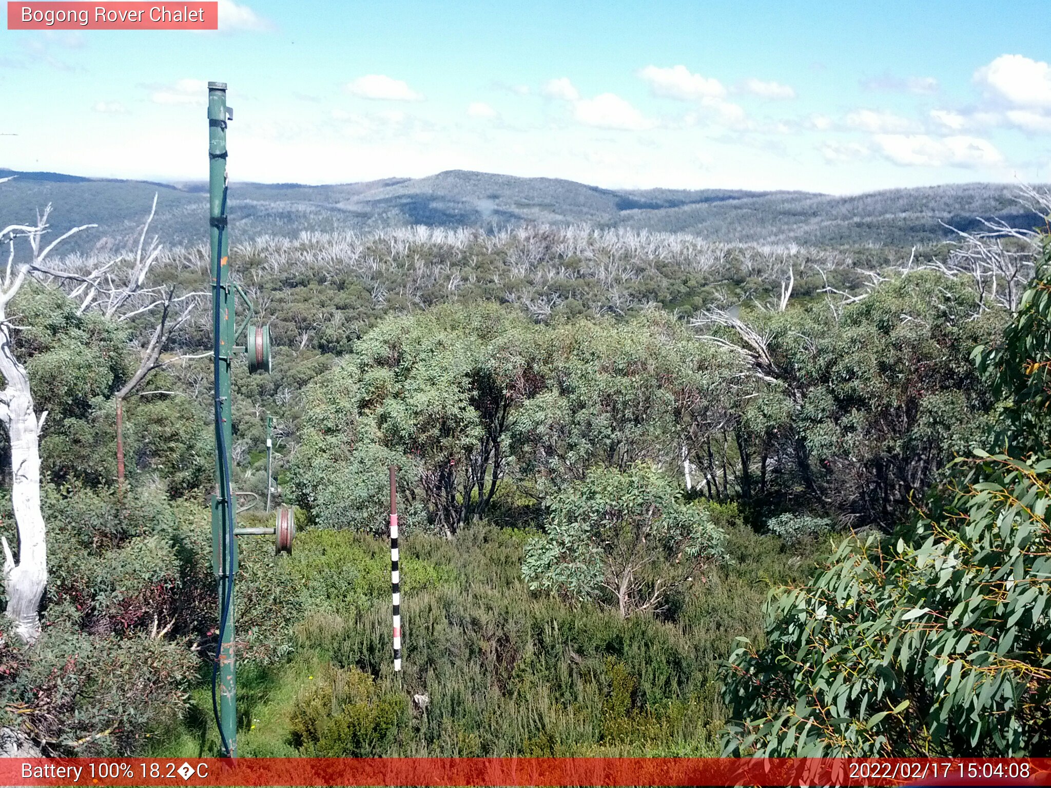 Bogong Web Cam 3:04pm Thursday 17th of February 2022