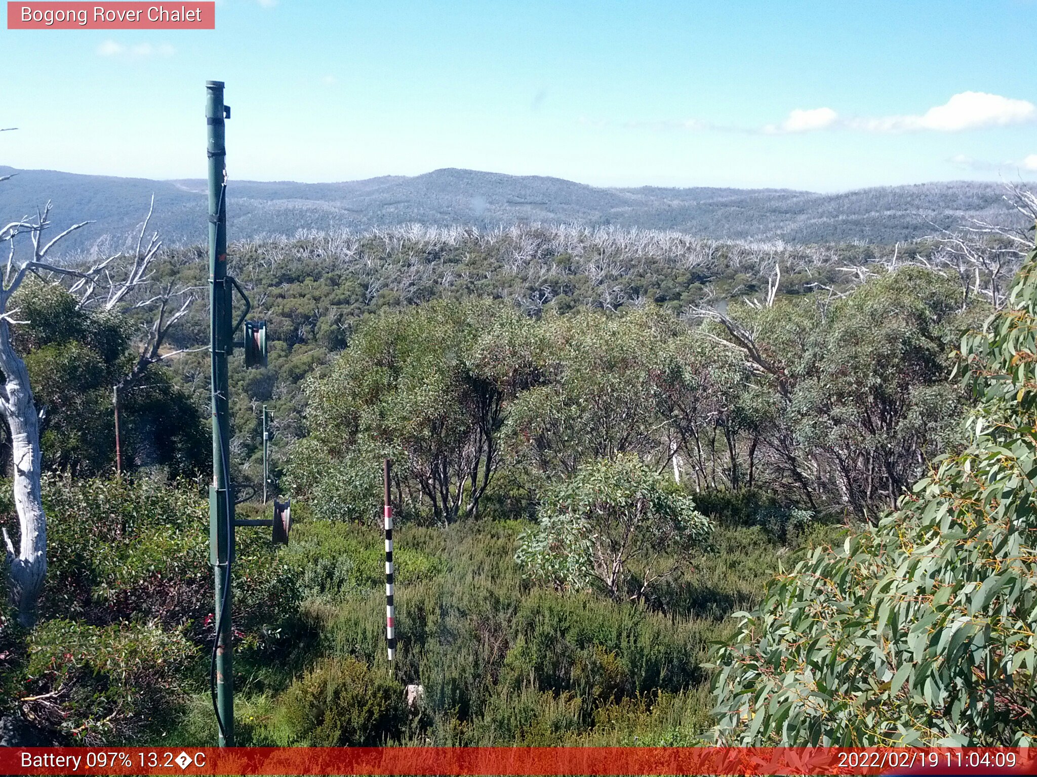 Bogong Web Cam 11:04am Saturday 19th of February 2022