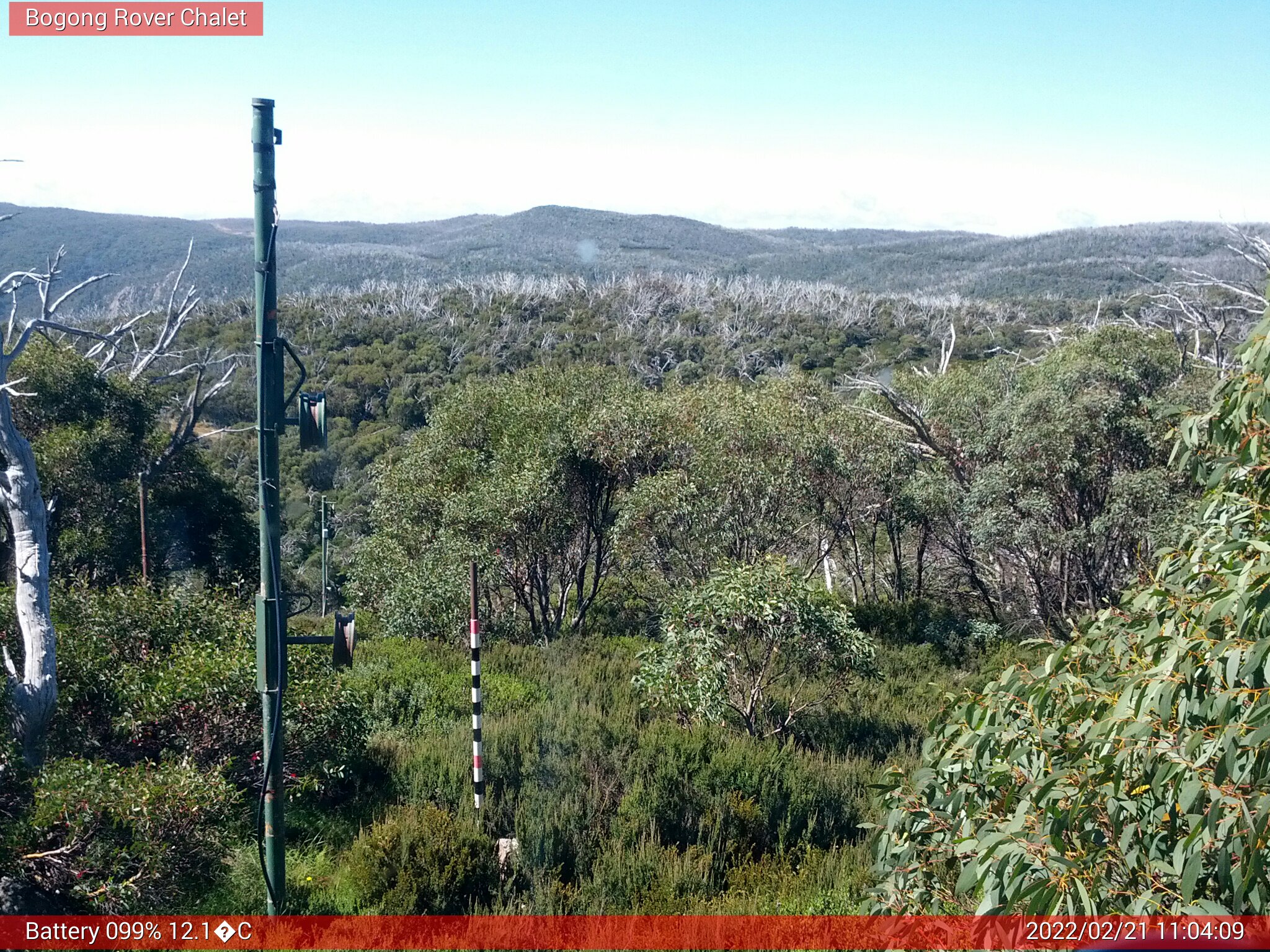 Bogong Web Cam 11:04am Monday 21st of February 2022