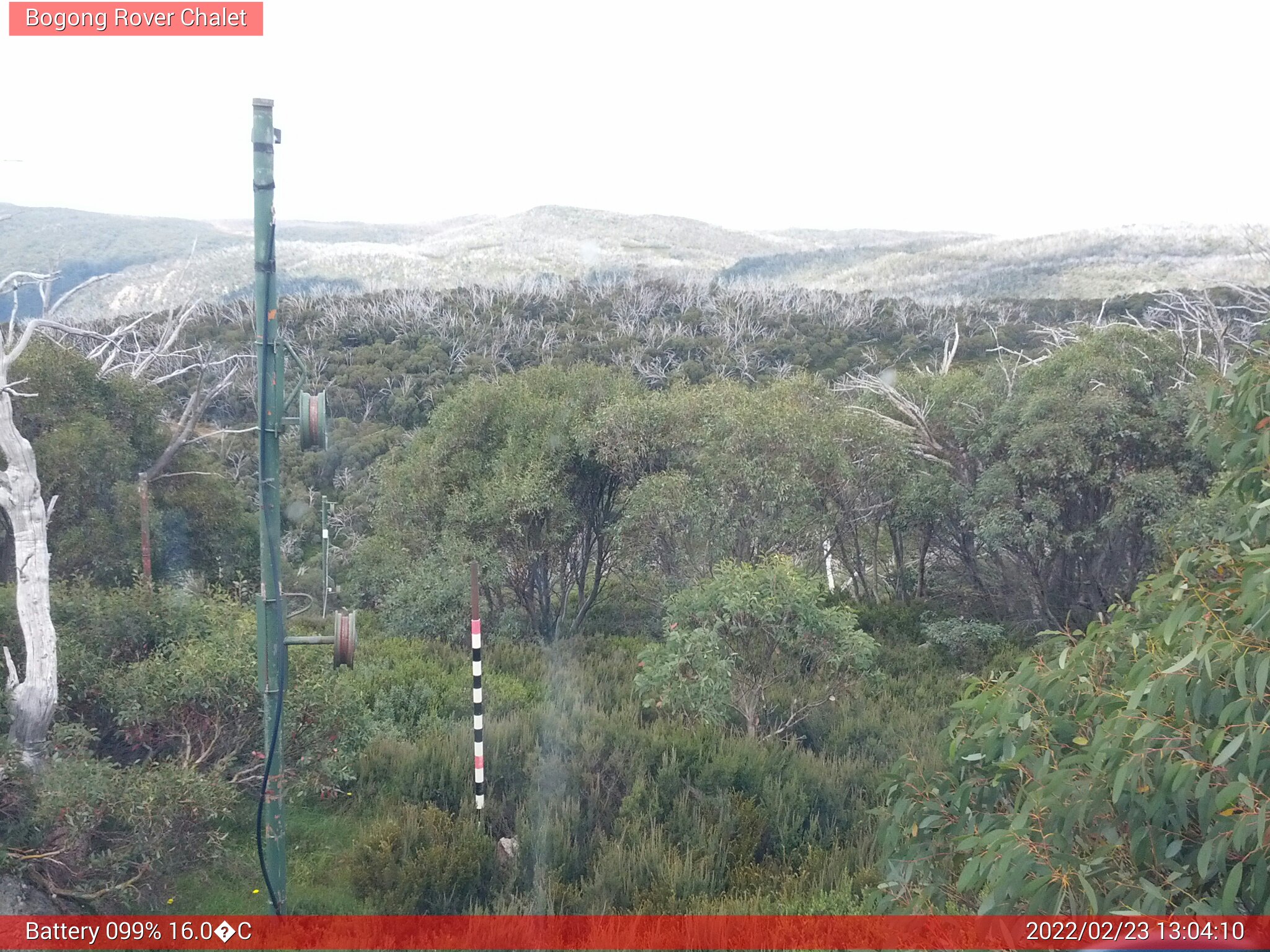 Bogong Web Cam 1:04pm Wednesday 23rd of February 2022