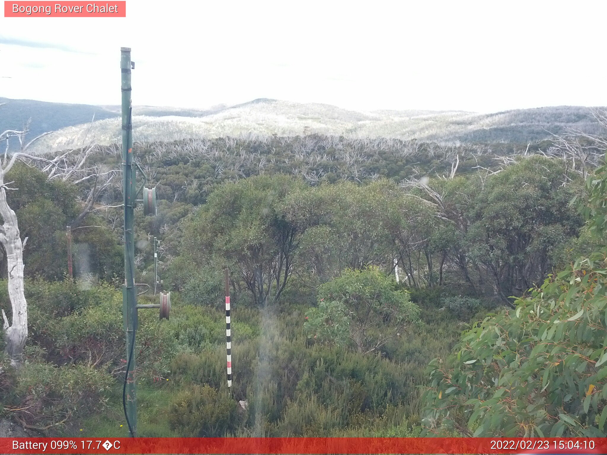 Bogong Web Cam 3:04pm Wednesday 23rd of February 2022