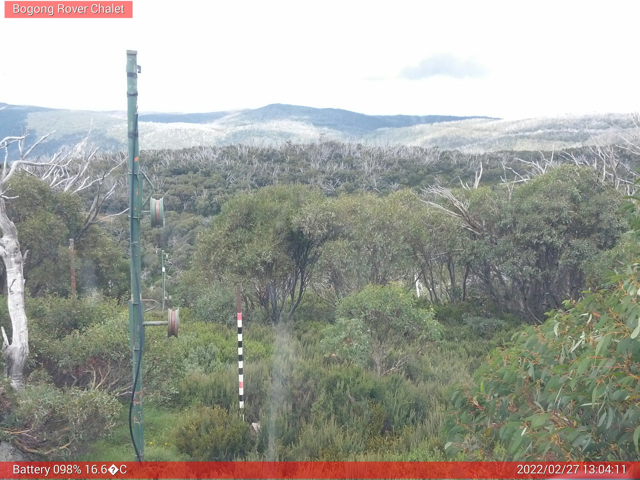 Bogong Web Cam 1:04pm Sunday 27th of February 2022