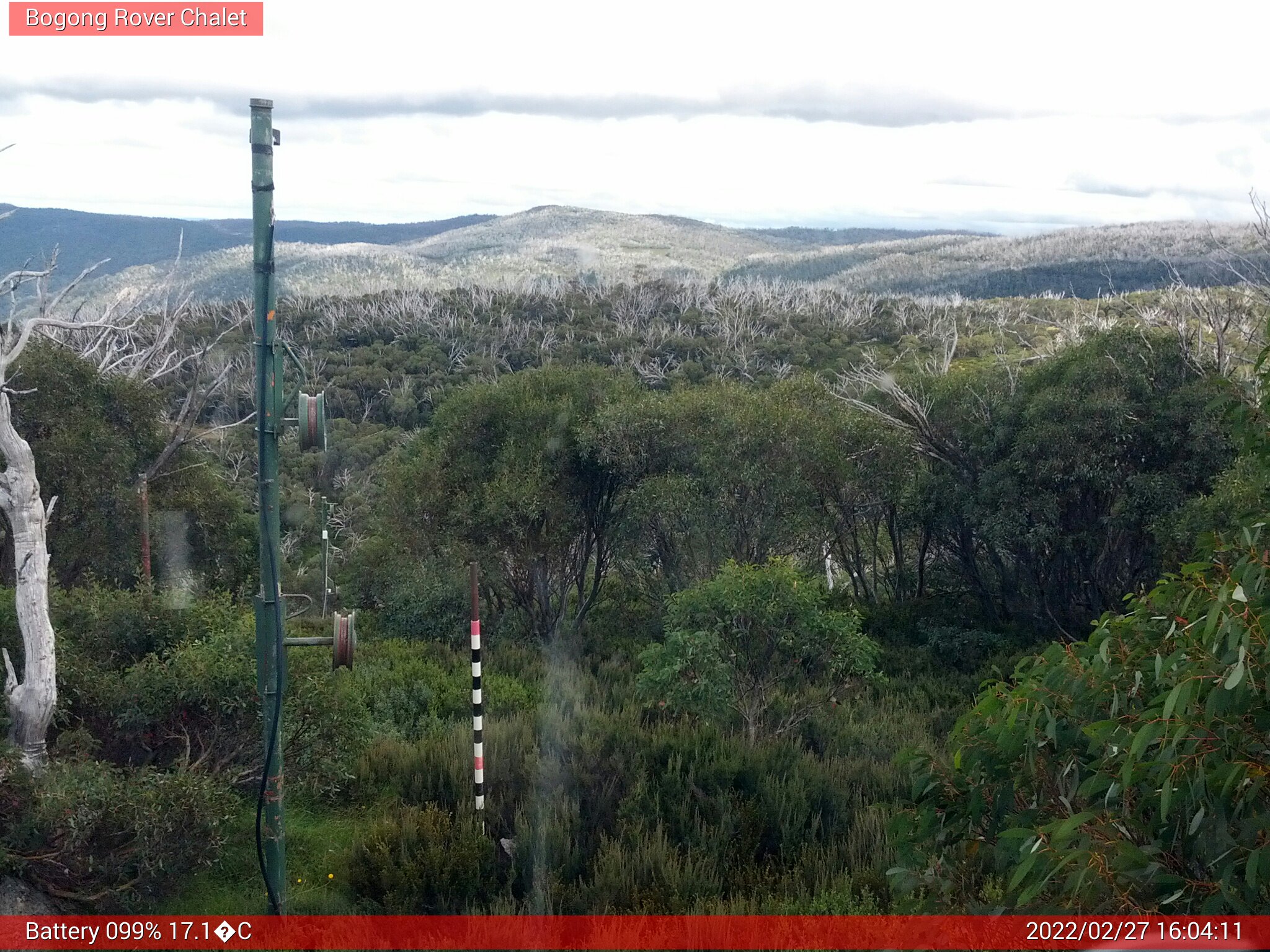 Bogong Web Cam 4:04pm Sunday 27th of February 2022