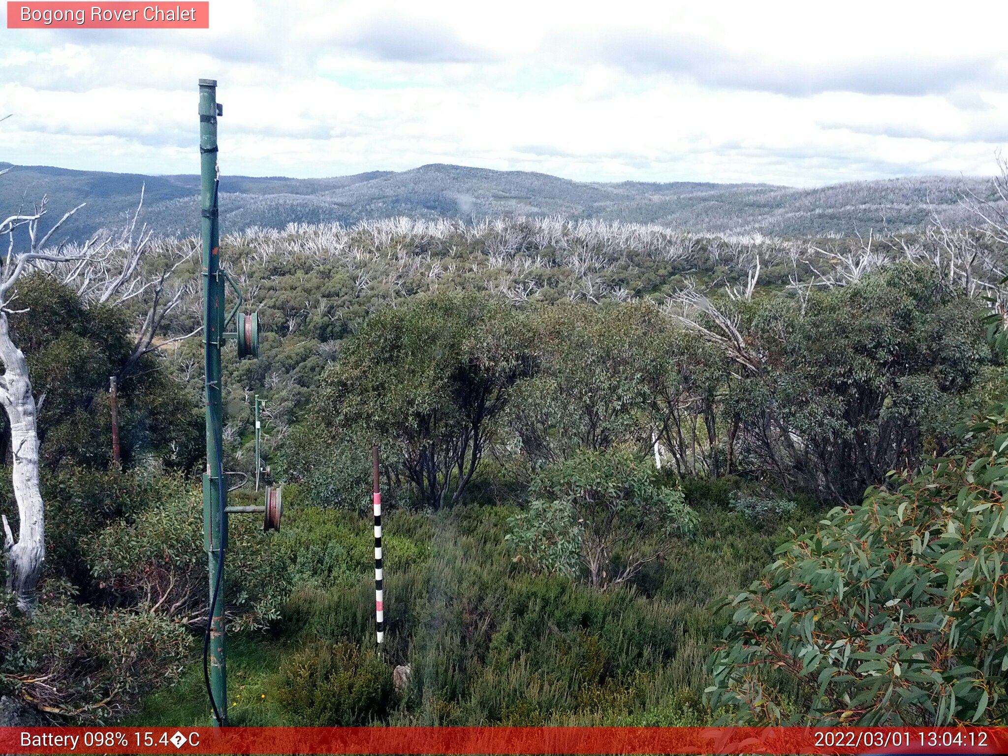 Bogong Web Cam 1:04pm Tuesday 1st of March 2022