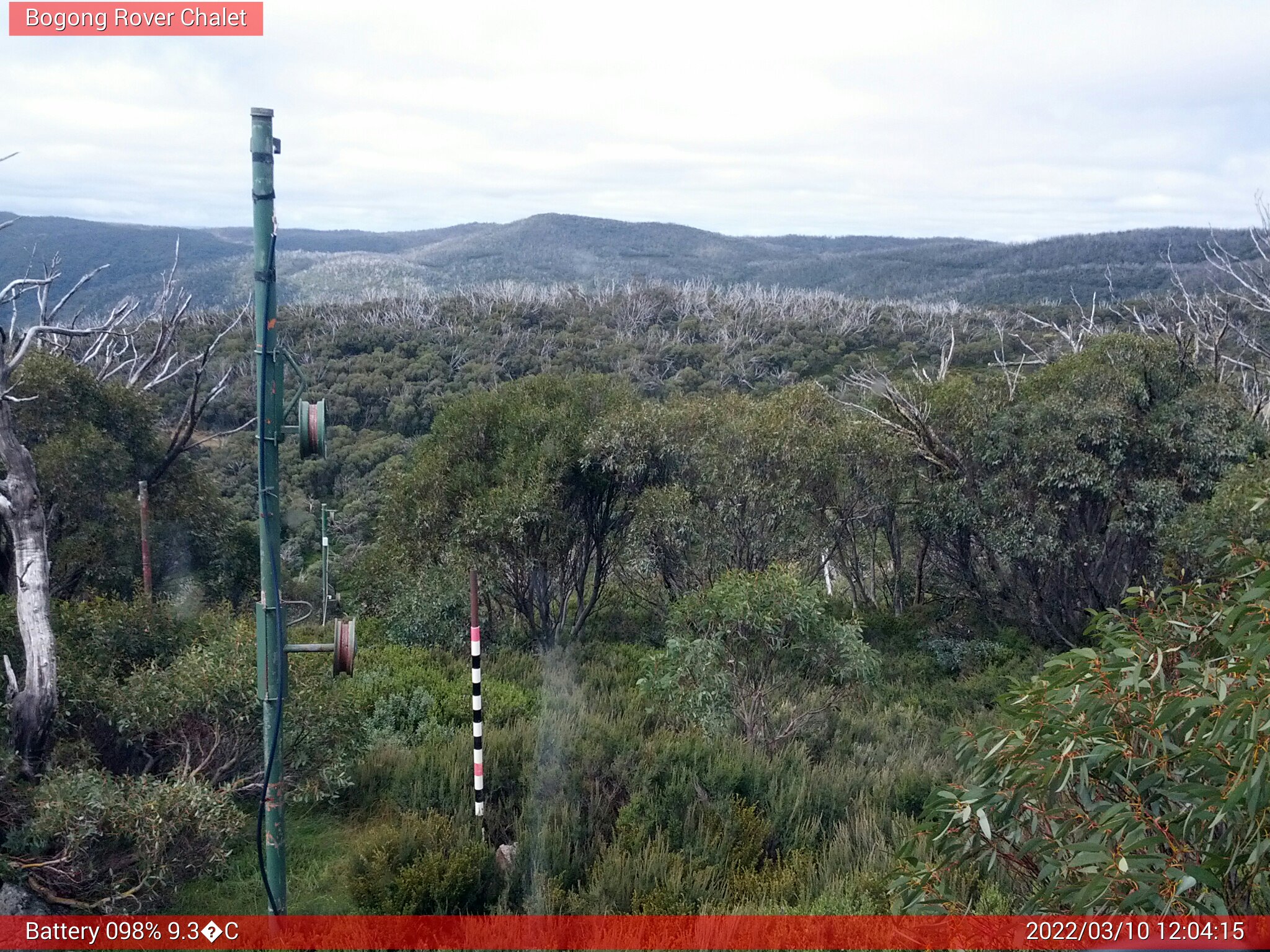 Bogong Web Cam 12:04pm Thursday 10th of March 2022