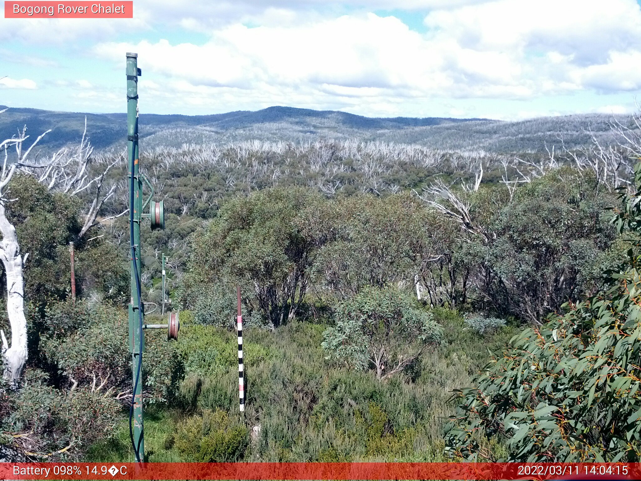 Bogong Web Cam 2:04pm Friday 11th of March 2022