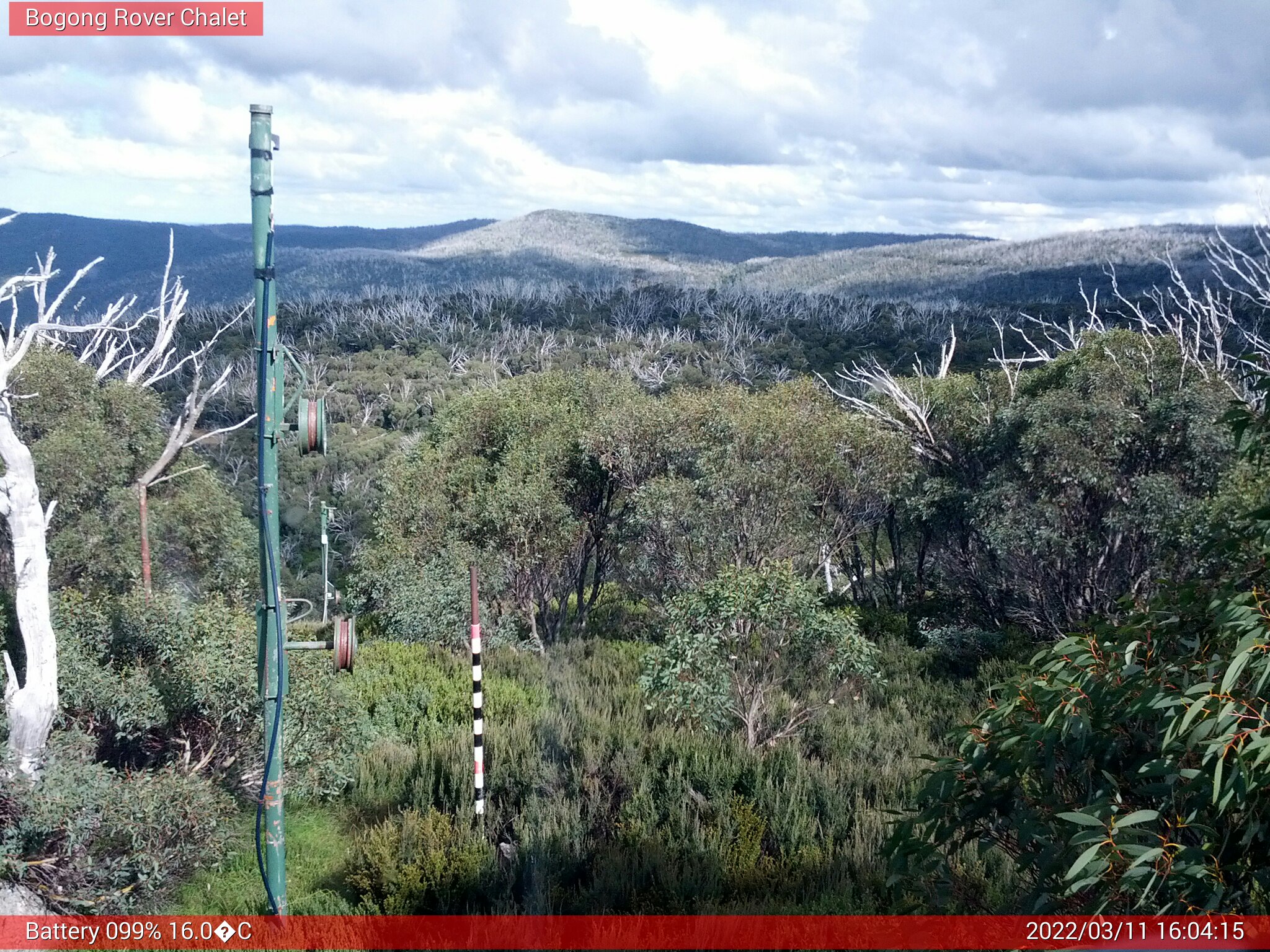 Bogong Web Cam 4:04pm Friday 11th of March 2022