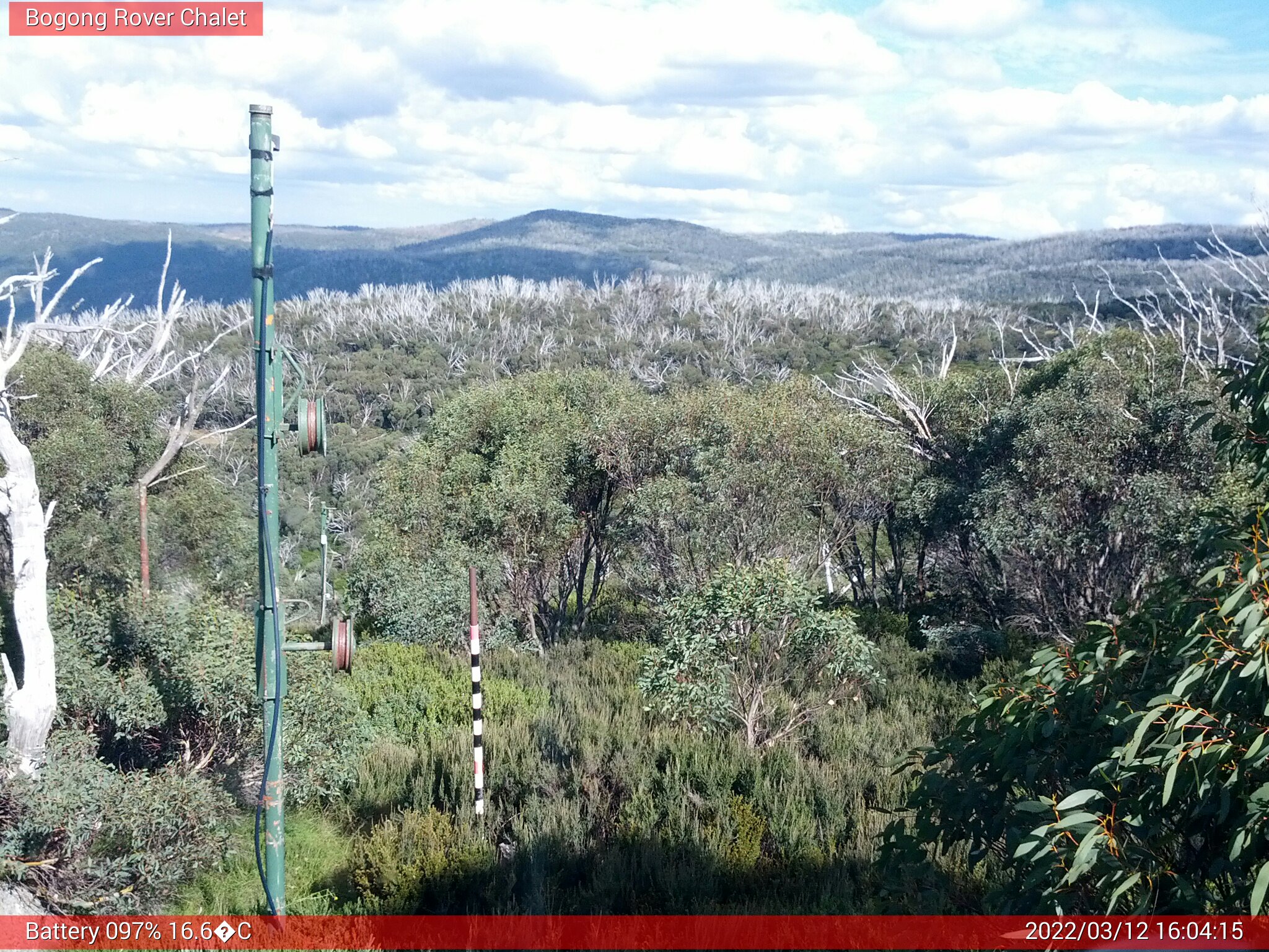 Bogong Web Cam 4:04pm Saturday 12th of March 2022