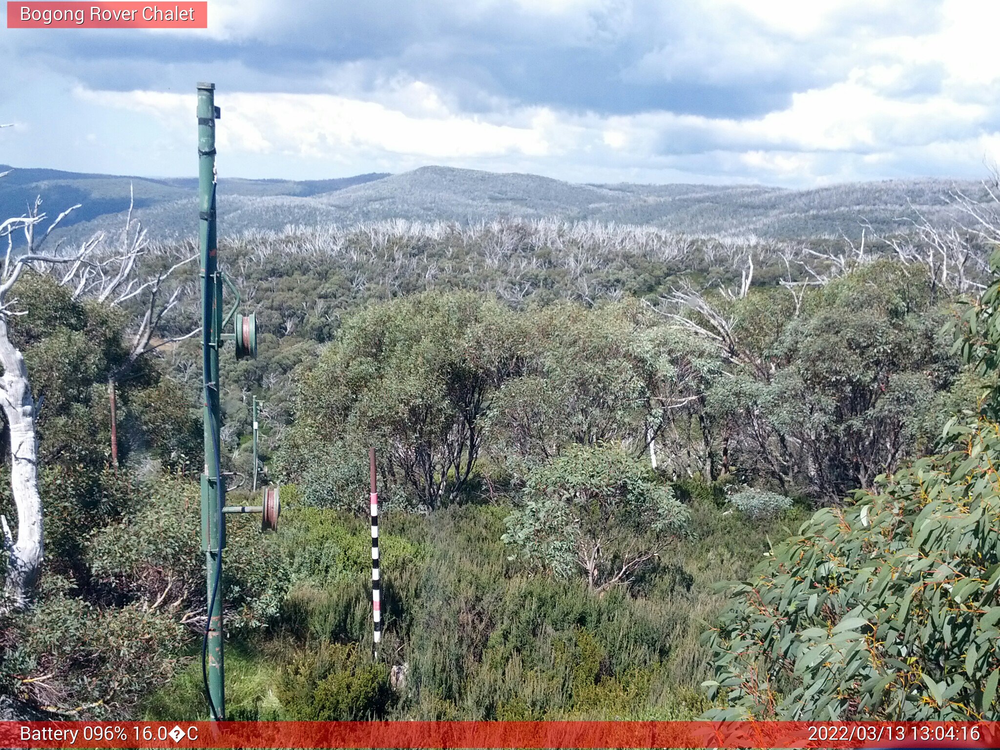 Bogong Web Cam 1:04pm Sunday 13th of March 2022