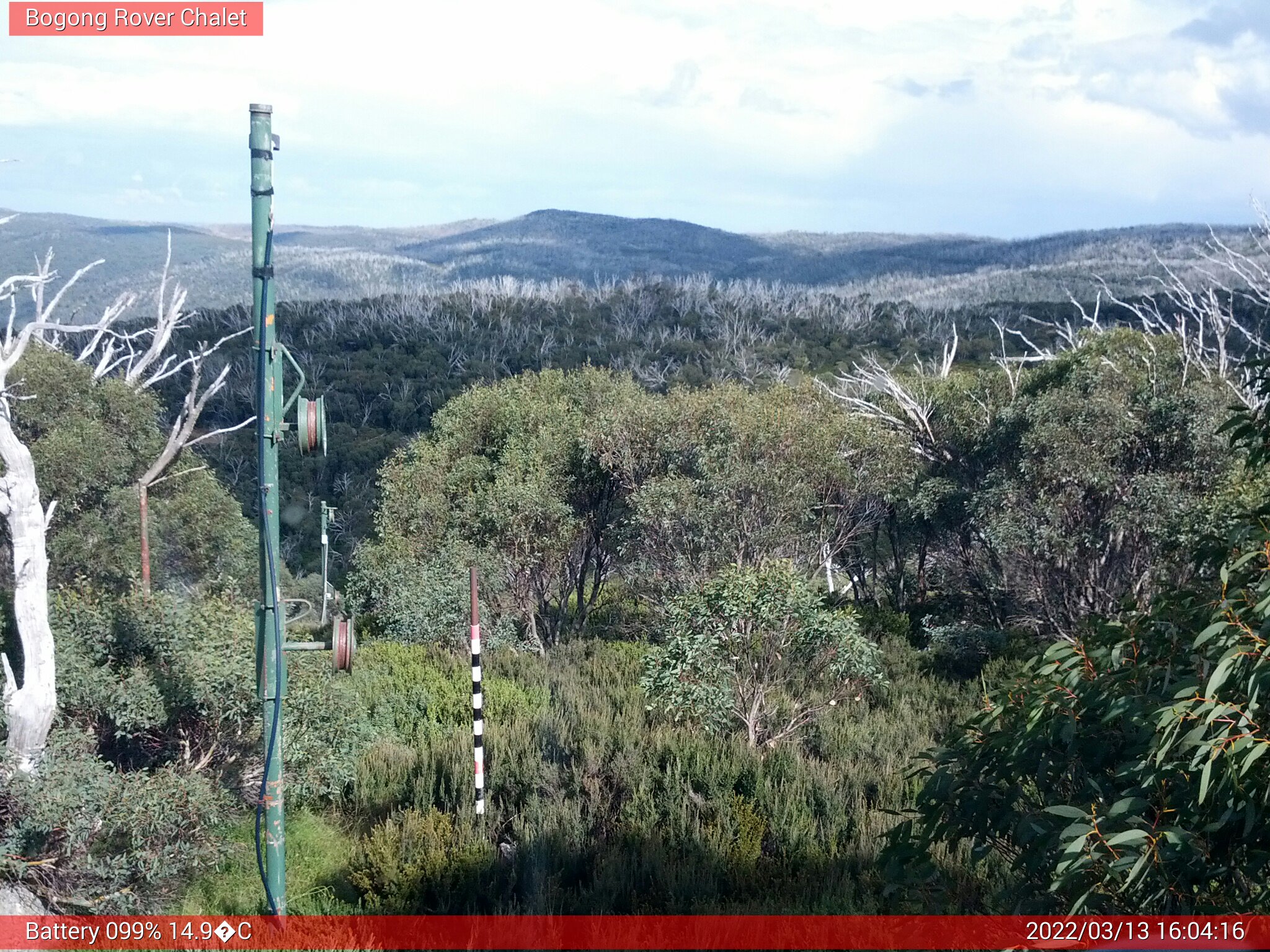 Bogong Web Cam 4:04pm Sunday 13th of March 2022