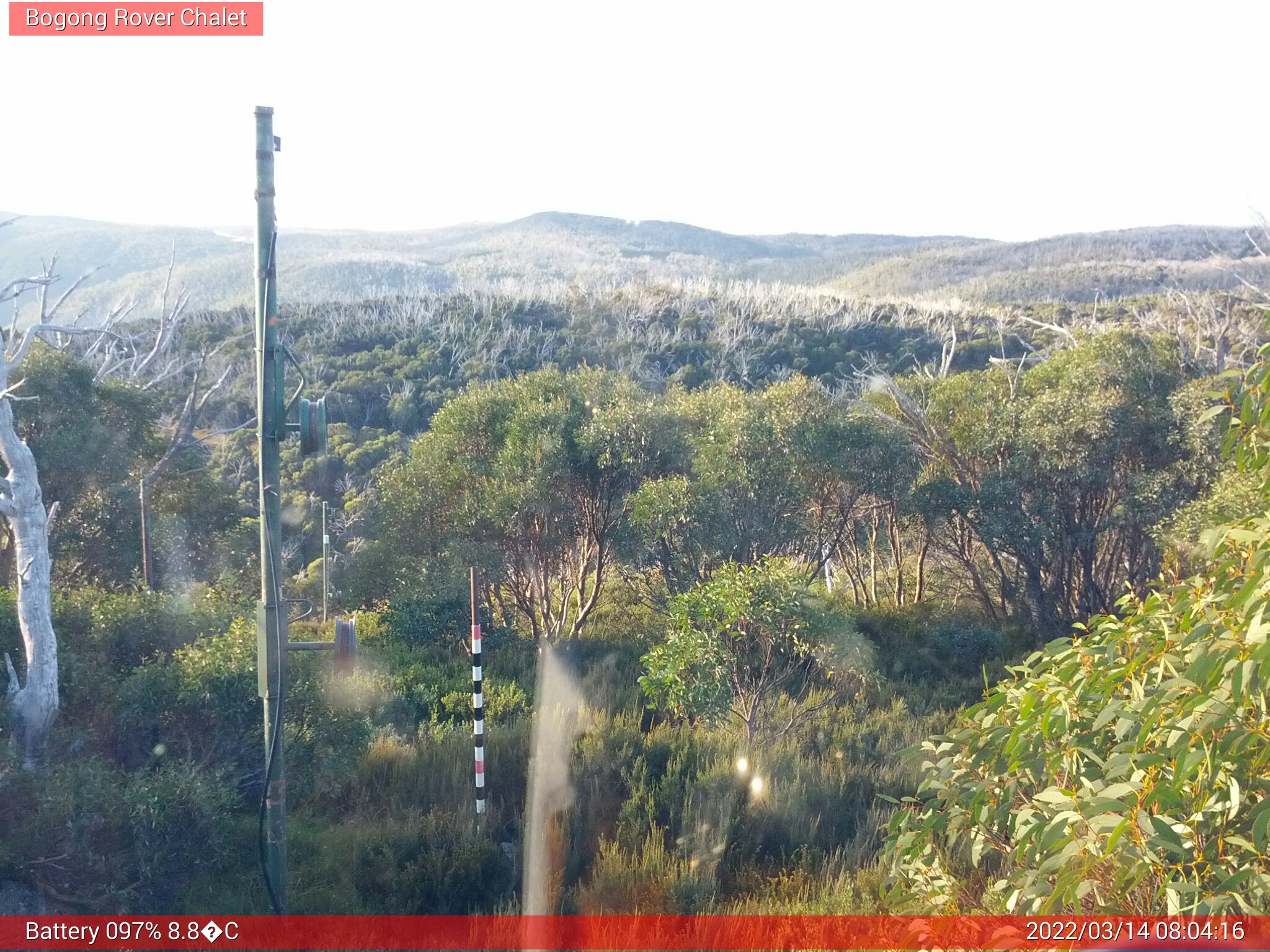 Bogong Web Cam 8:04am Monday 14th of March 2022