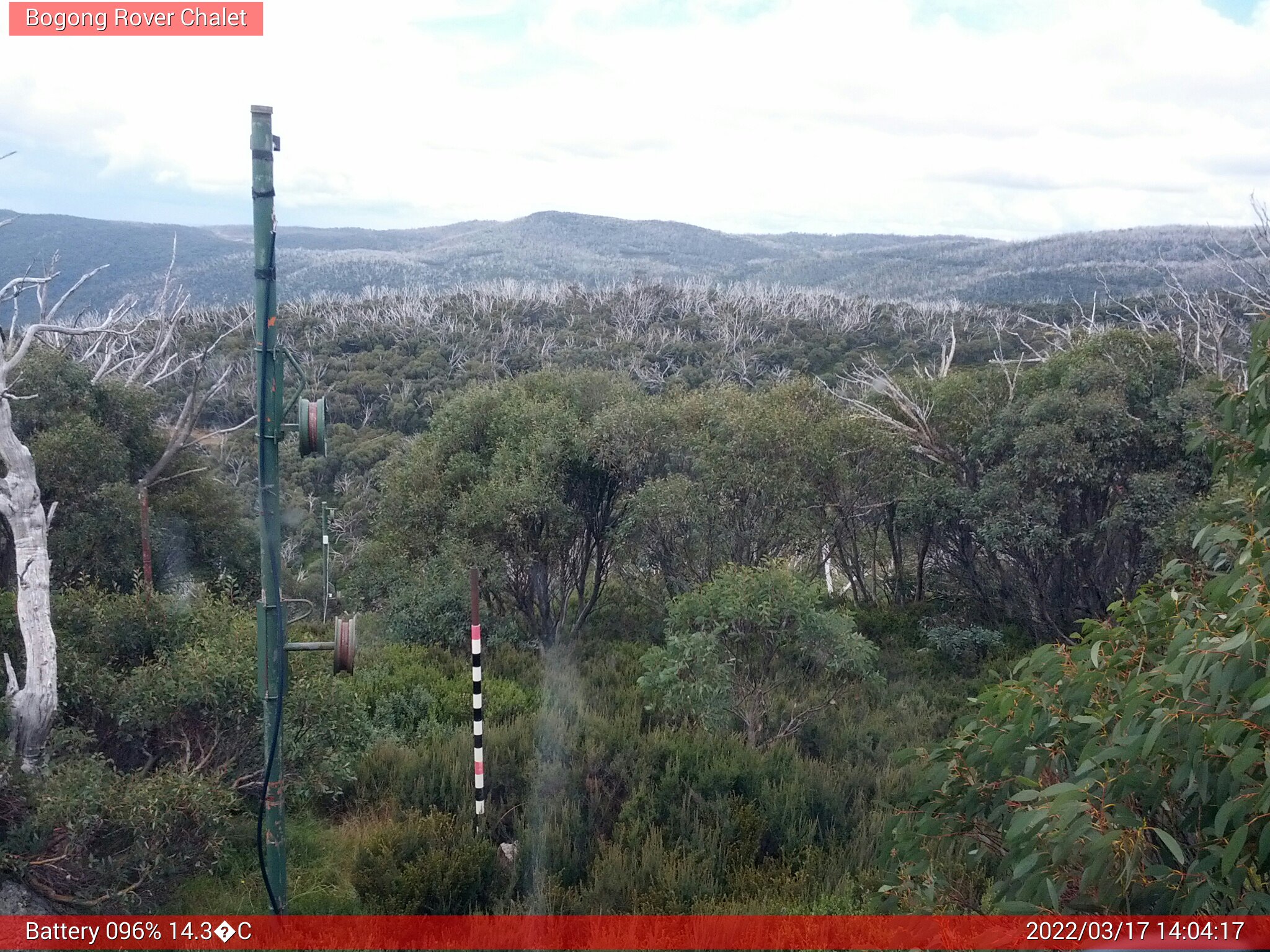 Bogong Web Cam 2:04pm Thursday 17th of March 2022