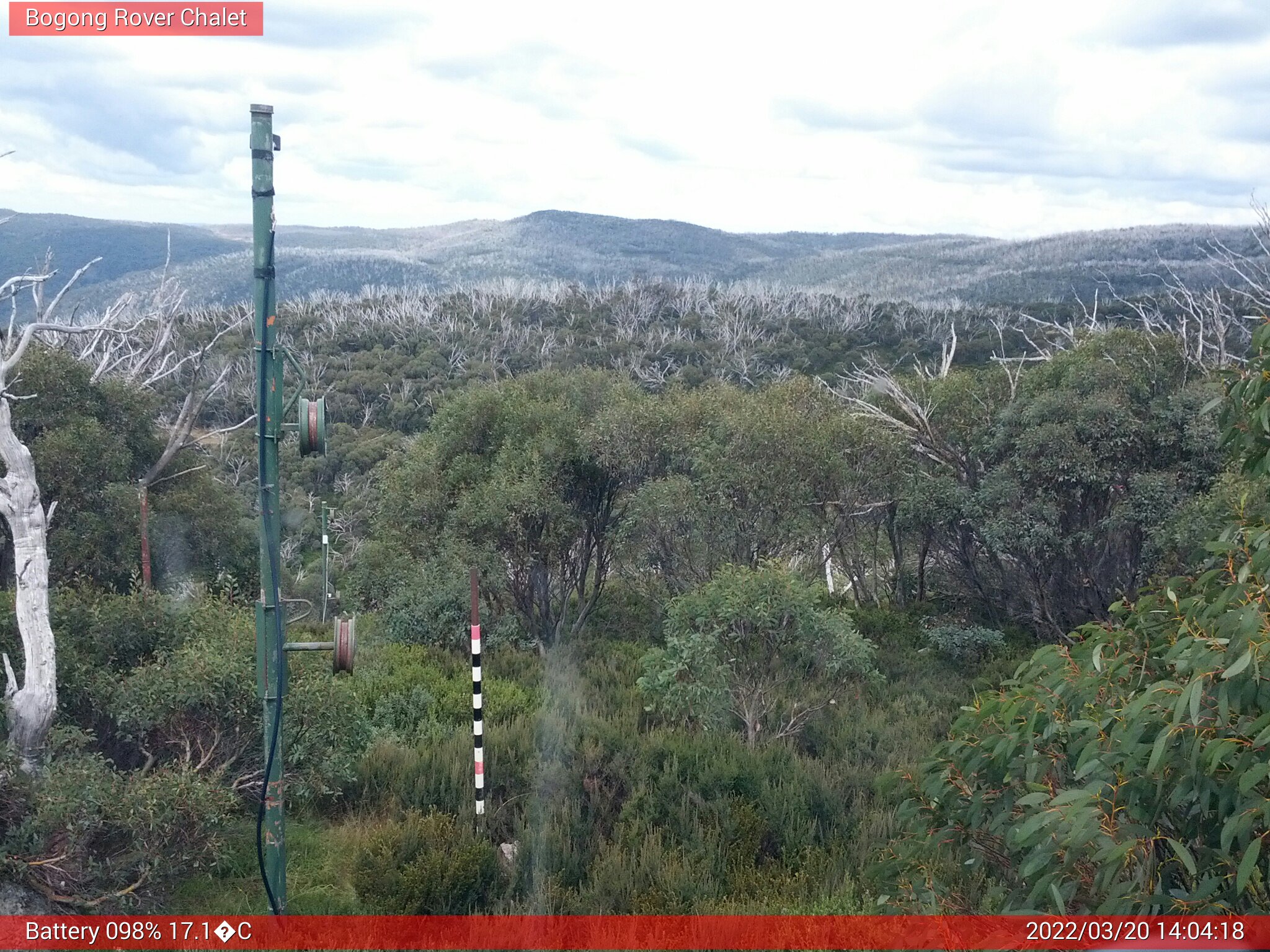 Bogong Web Cam 2:04pm Sunday 20th of March 2022