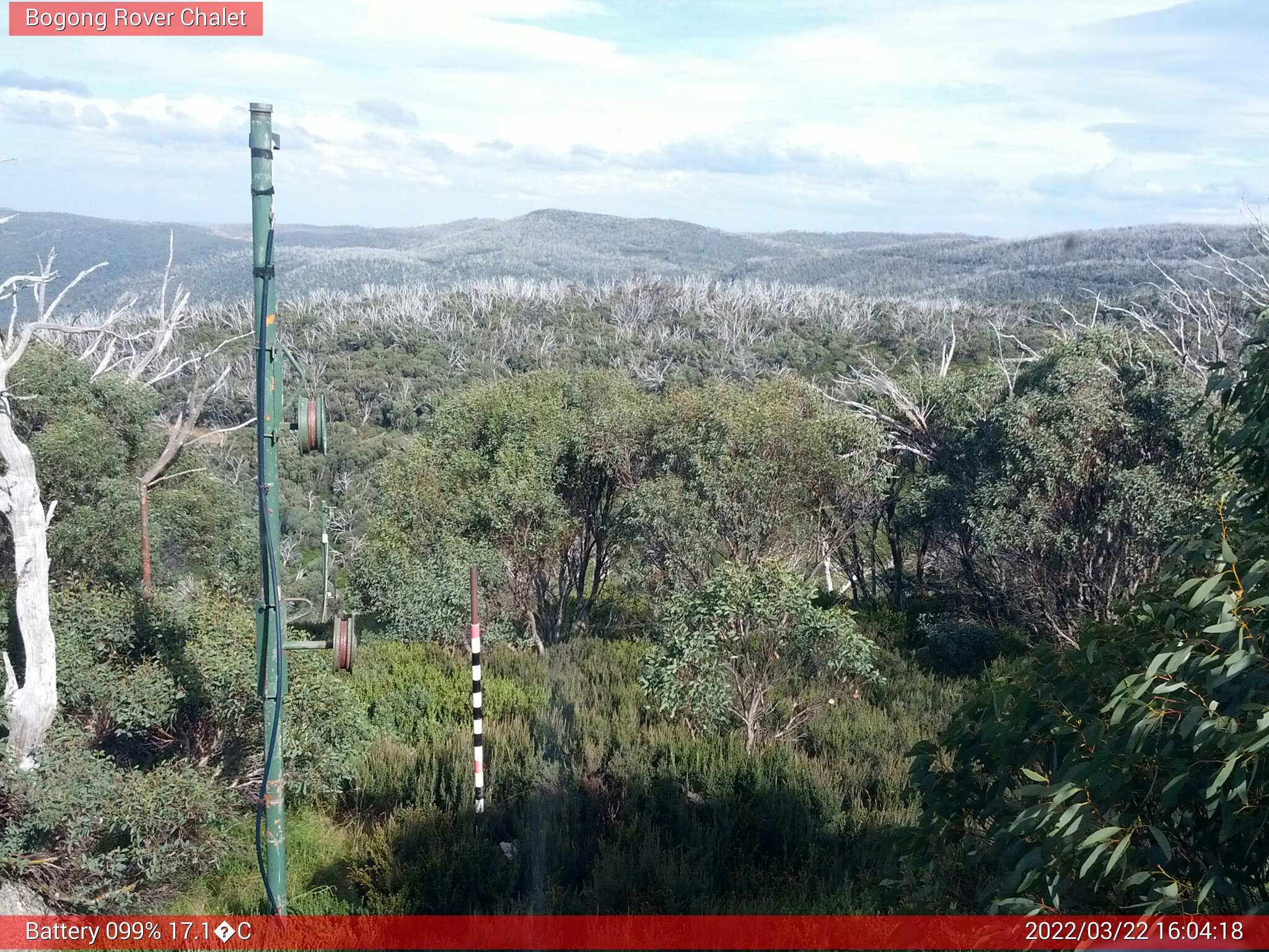 Bogong Web Cam 4:04pm Tuesday 22nd of March 2022