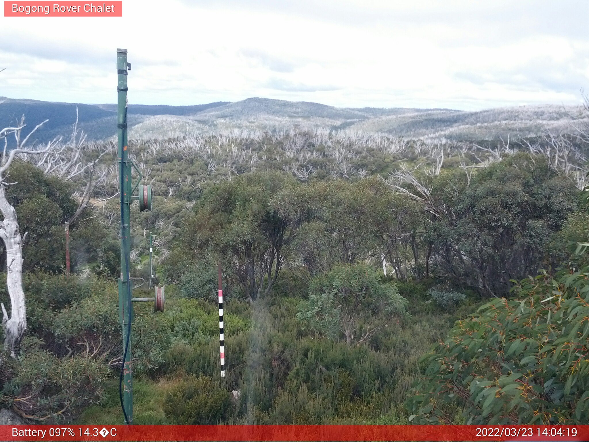 Bogong Web Cam 2:04pm Wednesday 23rd of March 2022