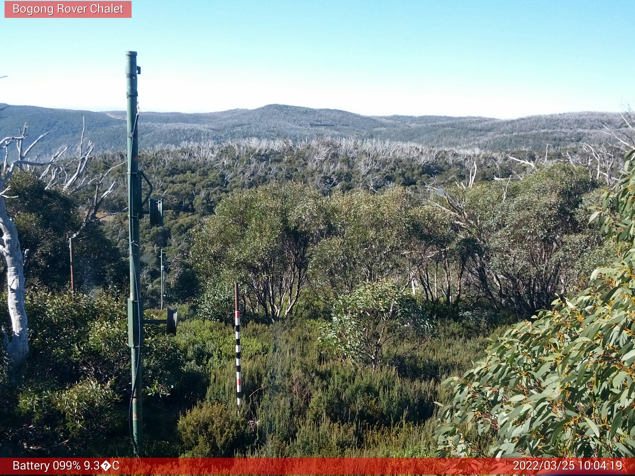 Bogong Web Cam 10:04am Friday 25th of March 2022