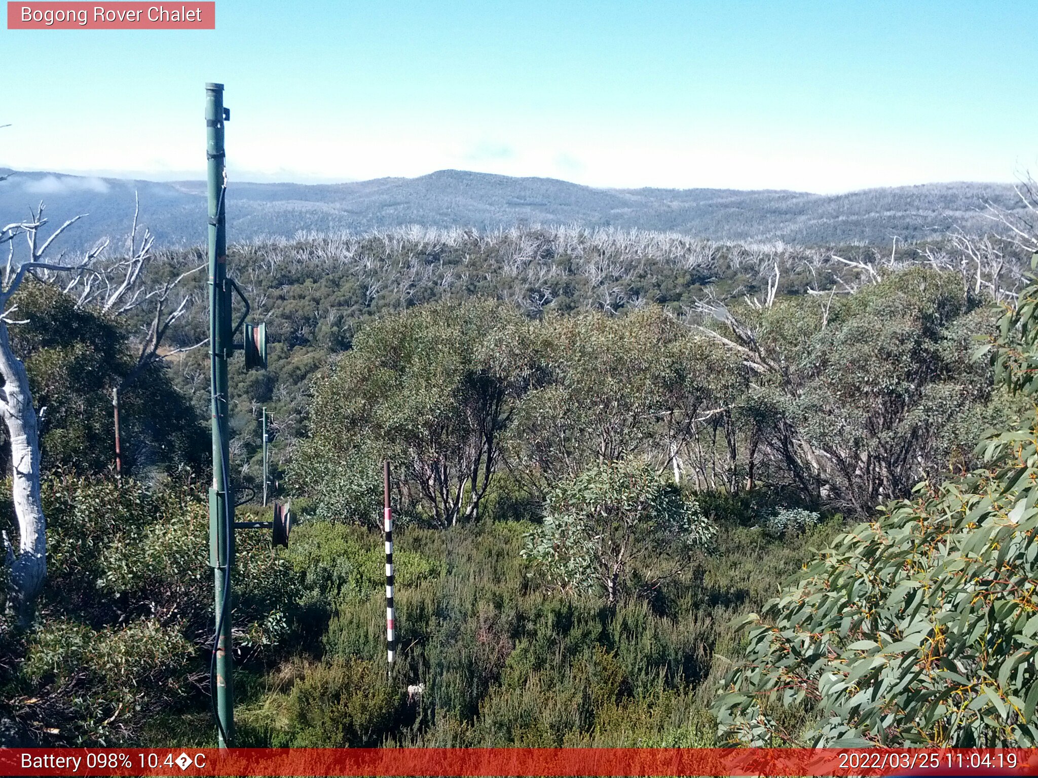 Bogong Web Cam 11:04am Friday 25th of March 2022