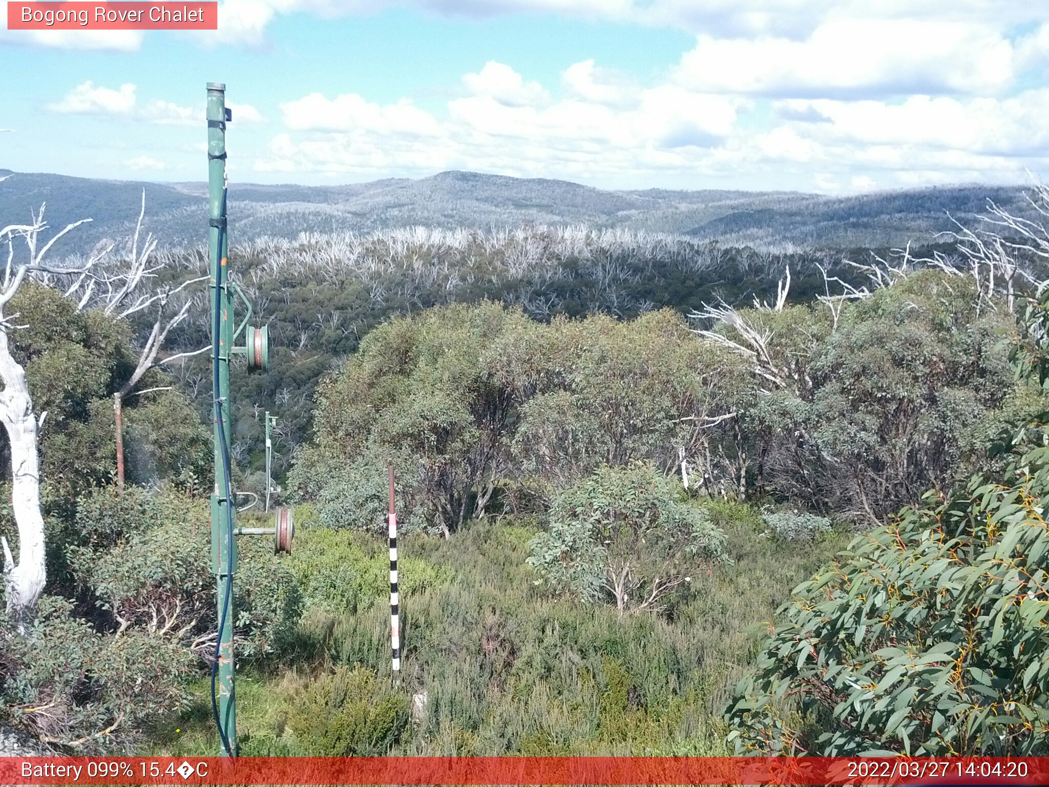 Bogong Web Cam 2:04pm Sunday 27th of March 2022