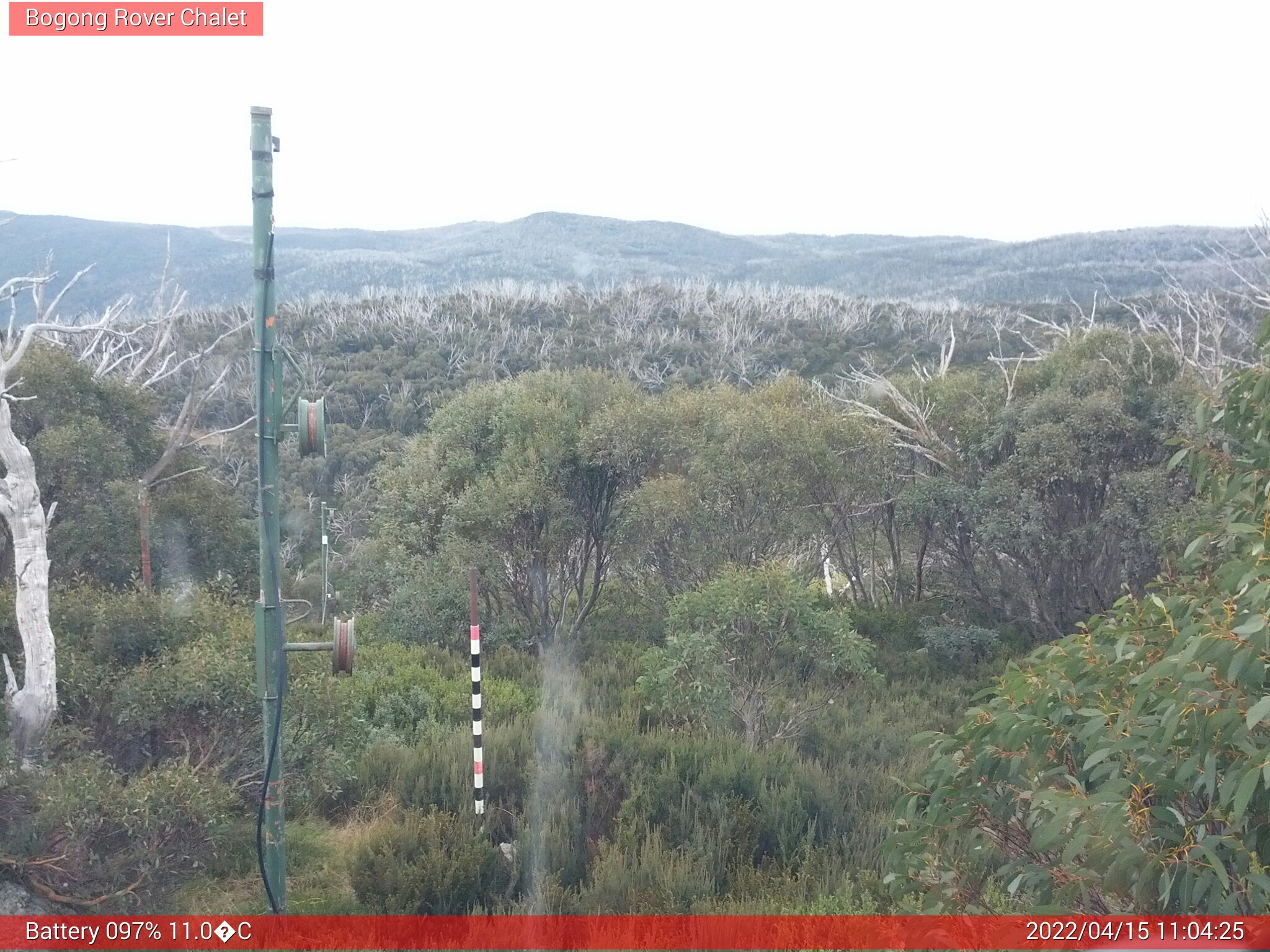 Bogong Web Cam 11:04am Friday 15th of April 2022