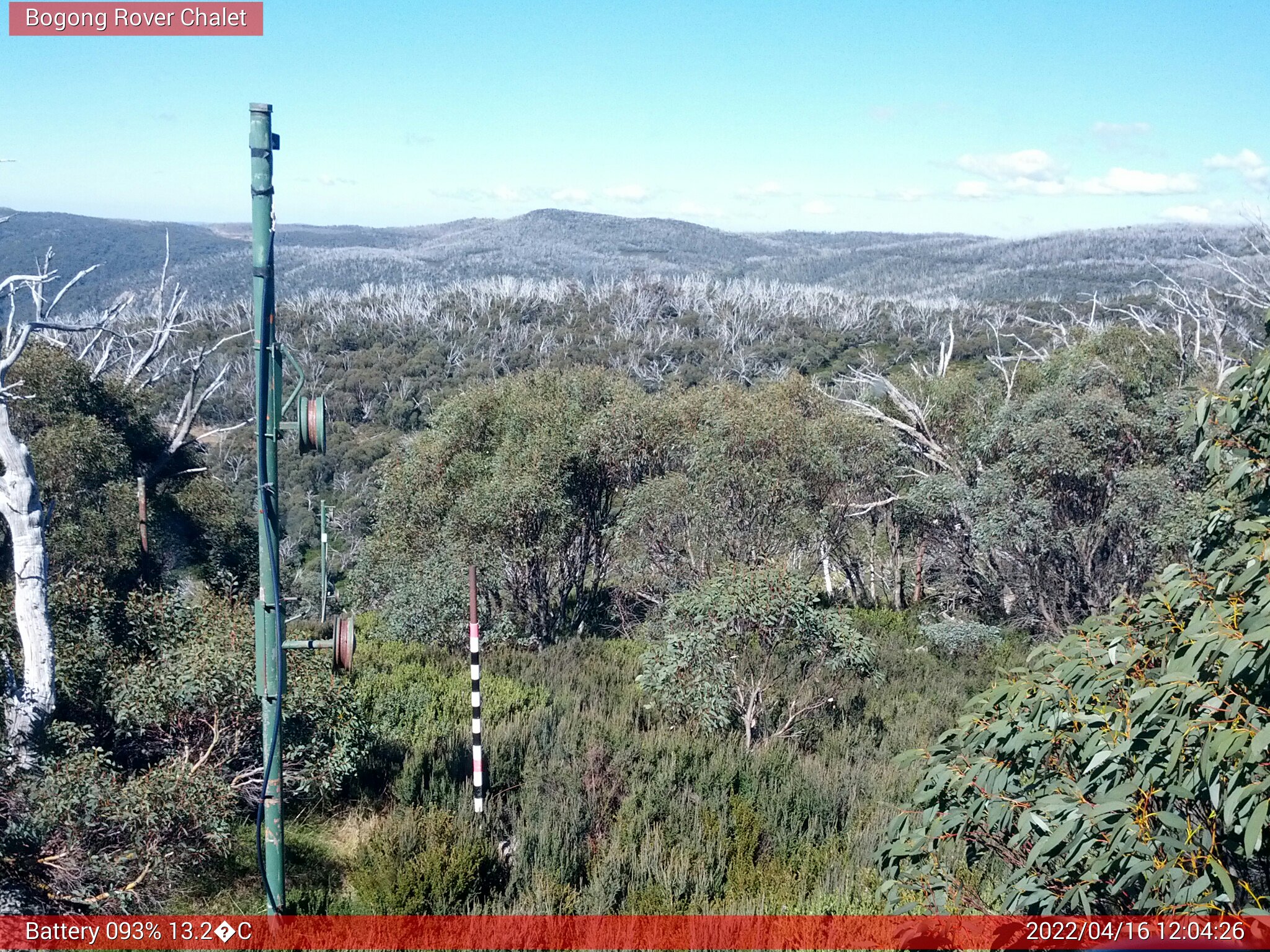 Bogong Web Cam 12:04pm Saturday 16th of April 2022