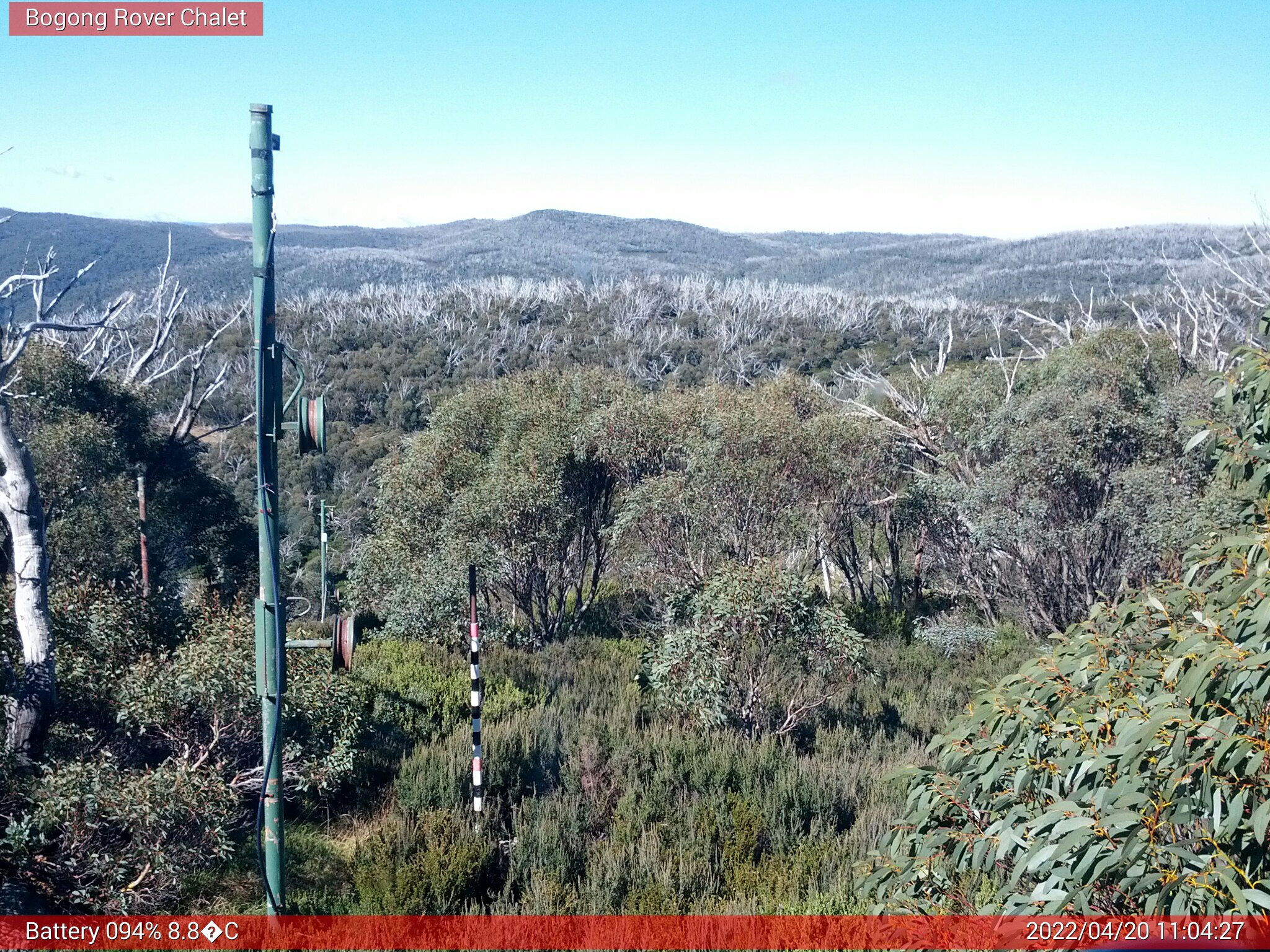 Bogong Web Cam 11:04am Wednesday 20th of April 2022