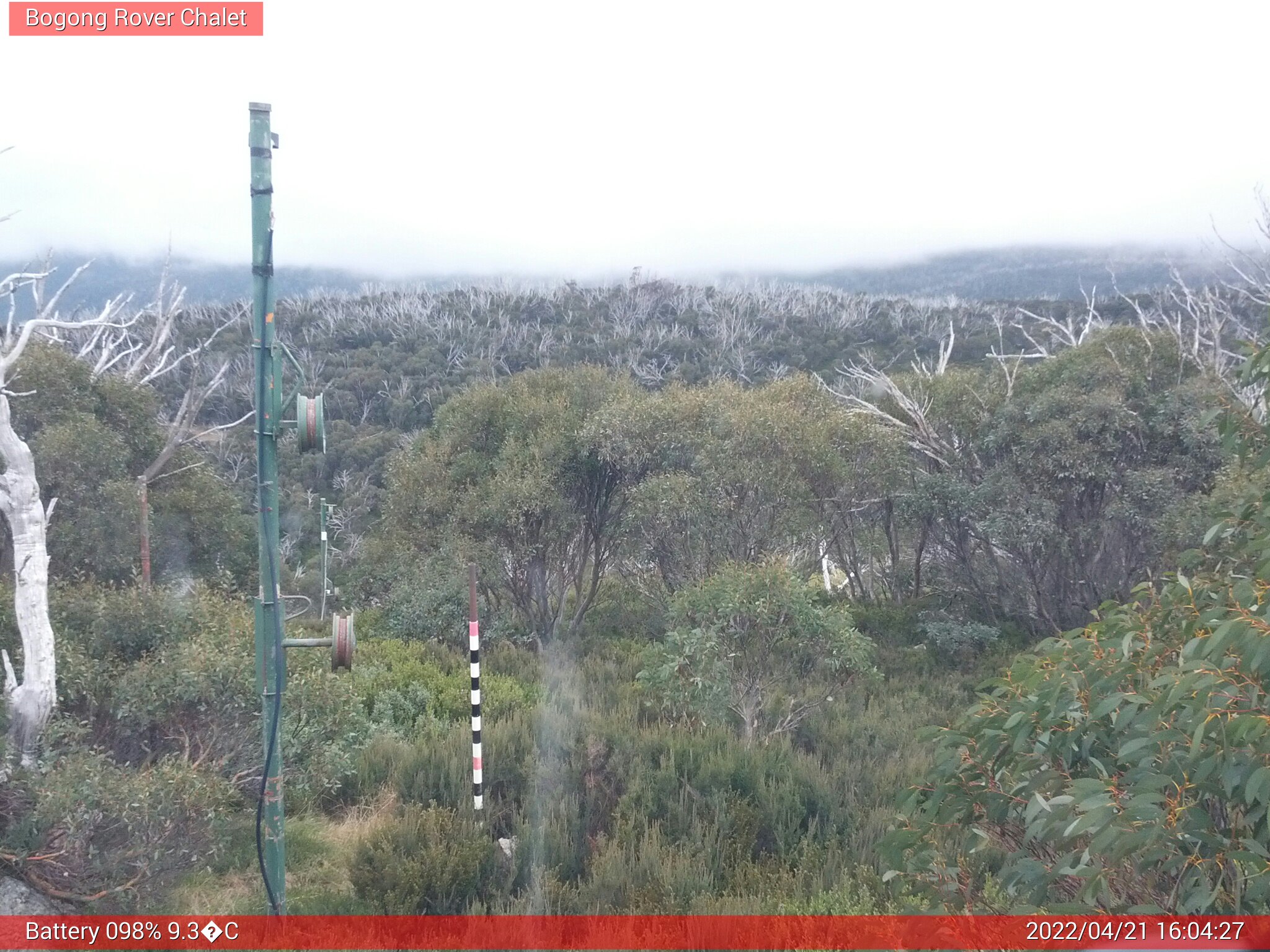 Bogong Web Cam 4:04pm Thursday 21st of April 2022