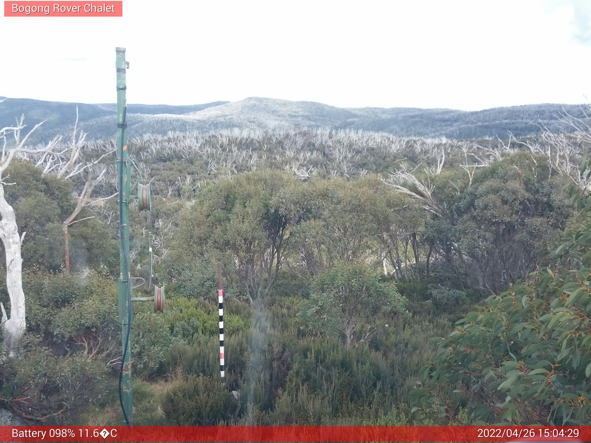 Bogong Web Cam 3:04pm Tuesday 26th of April 2022