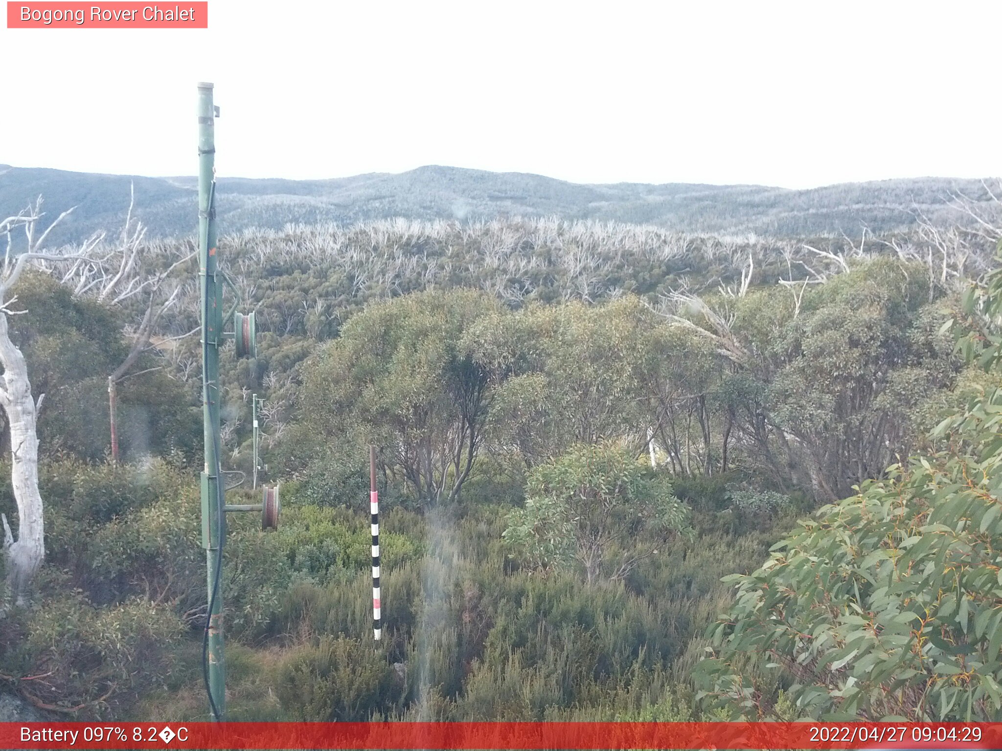 Bogong Web Cam 9:04am Wednesday 27th of April 2022