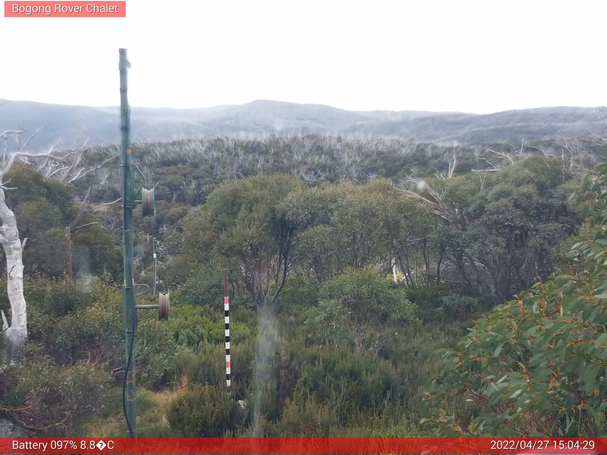 Bogong Web Cam 3:04pm Wednesday 27th of April 2022