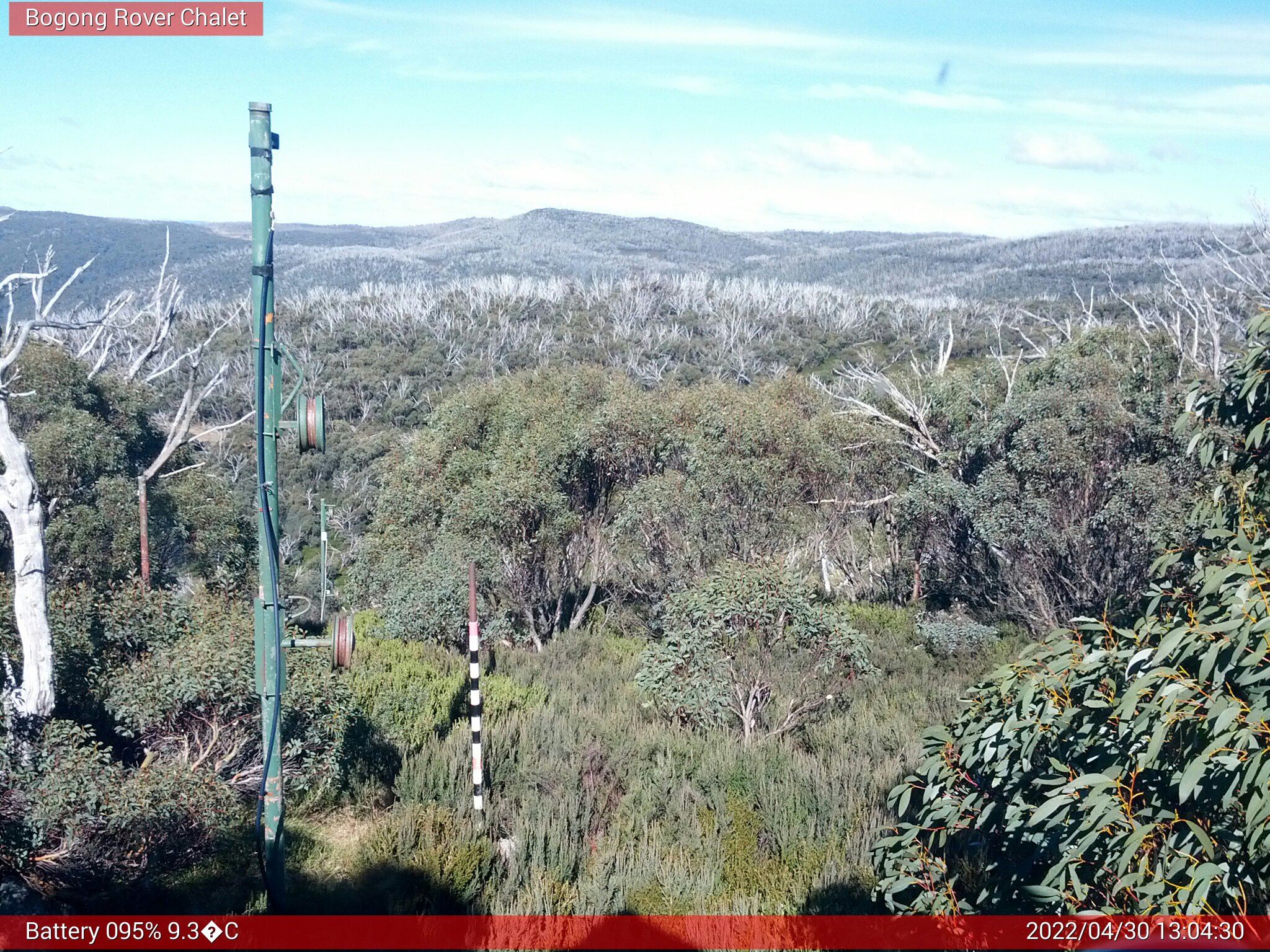 Bogong Web Cam 1:04pm Saturday 30th of April 2022