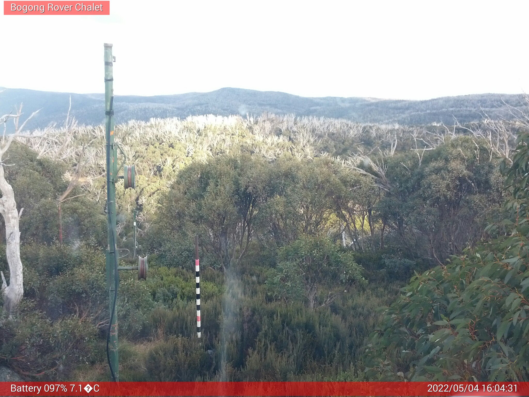 Bogong Web Cam 4:04pm Wednesday 4th of May 2022