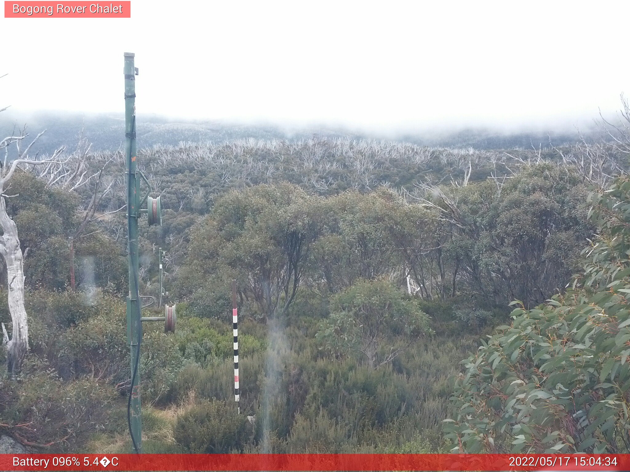 Bogong Web Cam 3:04pm Tuesday 17th of May 2022