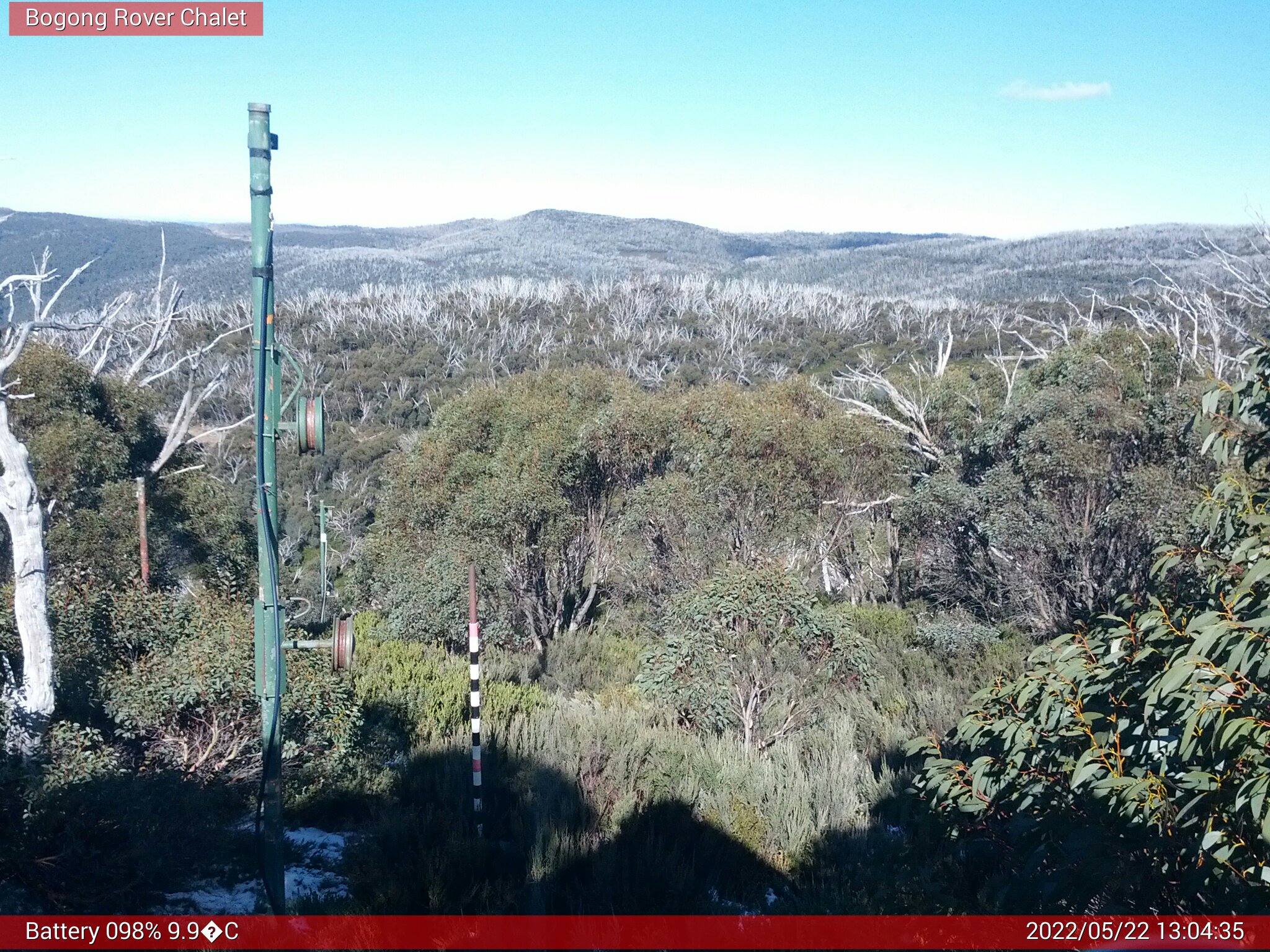 Bogong Web Cam 1:04pm Sunday 22nd of May 2022