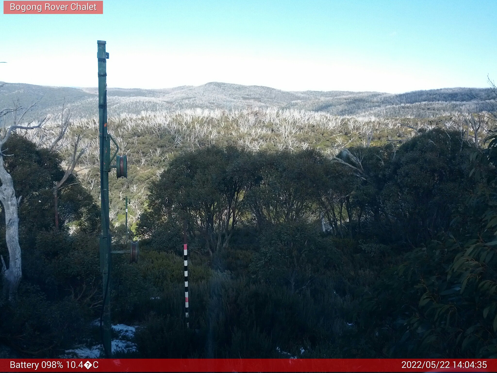 Bogong Web Cam 2:04pm Sunday 22nd of May 2022