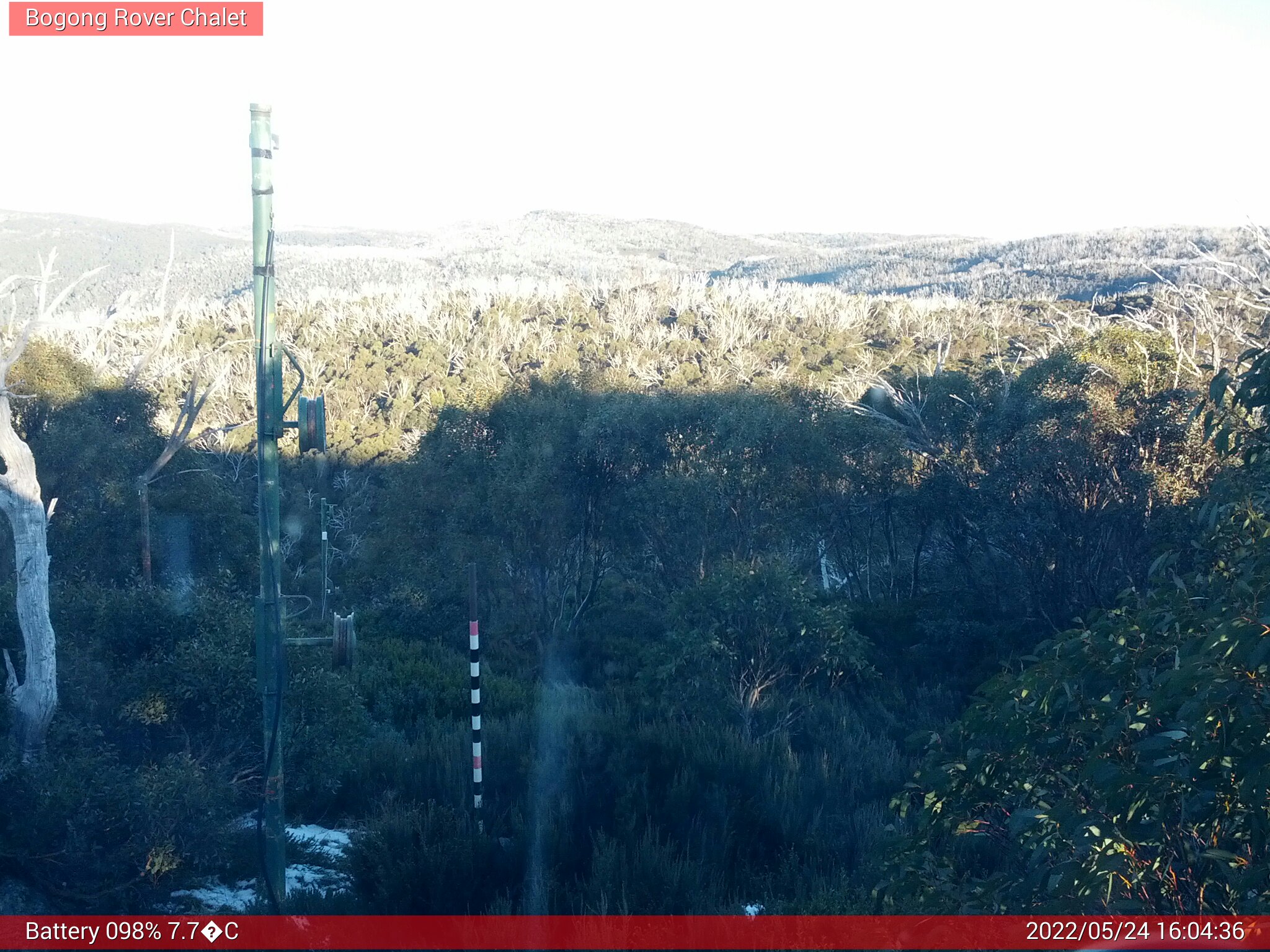 Bogong Web Cam 4:04pm Tuesday 24th of May 2022