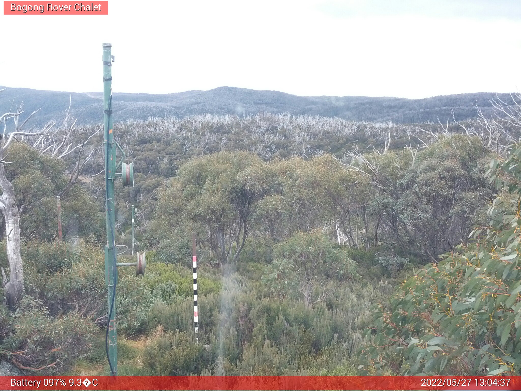 Bogong Web Cam 1:04pm Friday 27th of May 2022